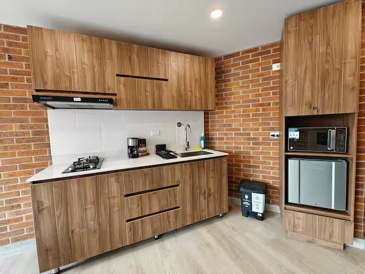 Apartaestudio en arriendo en Laureles, Medellín — foto 2 de 10