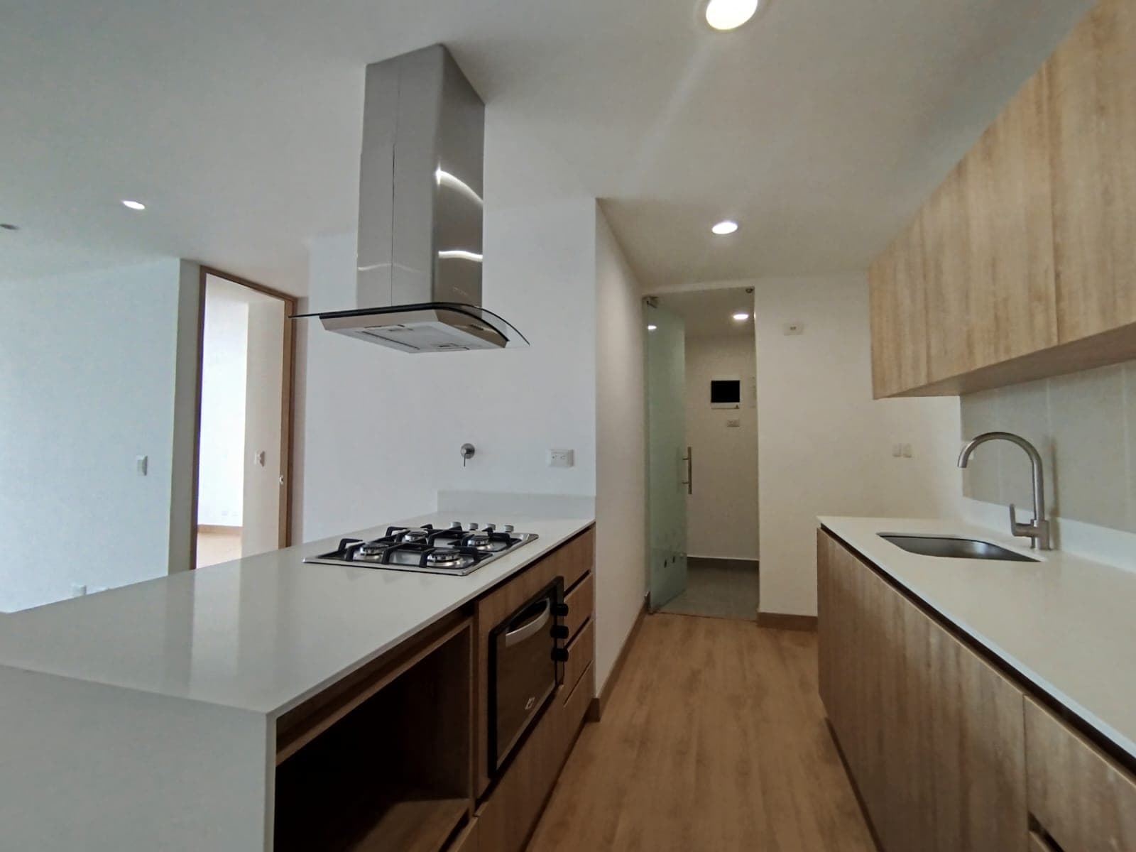 Apartaestudio en arriendo en El Porvenir Rio Negro, Rionegro — foto 4 de 12