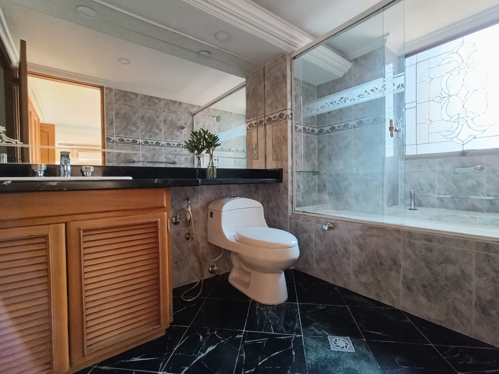 Apartamento en arriendo en Laureles, Medellín — foto 3 de 20