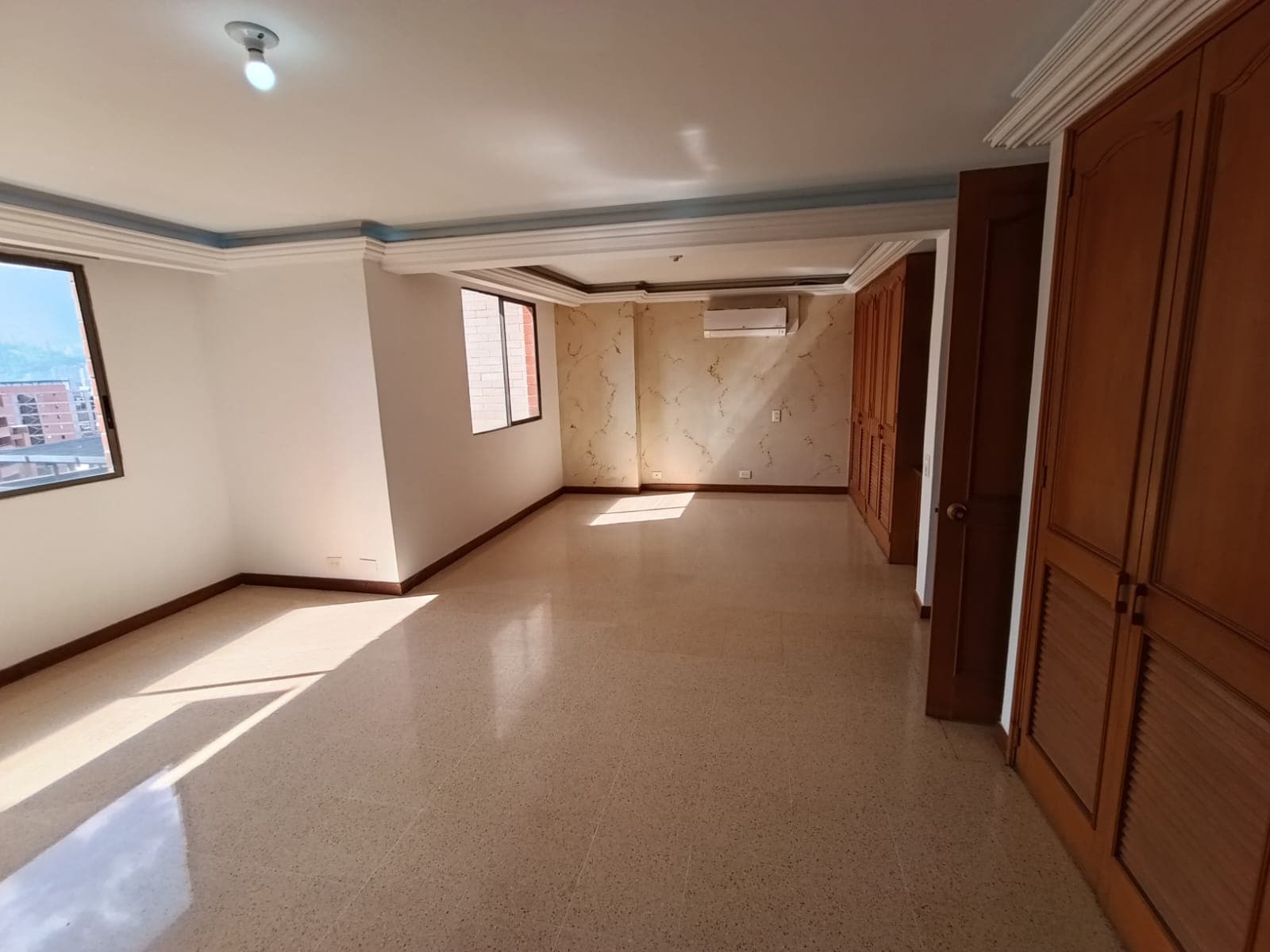 Apartamento en arriendo en Laureles, Medellín — foto 4 de 20