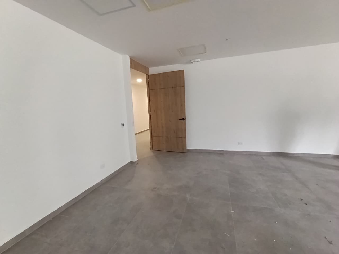 Oficina en arriendo en Ciudad Del Rio, El Poblado, Medellín — foto 5 de 13