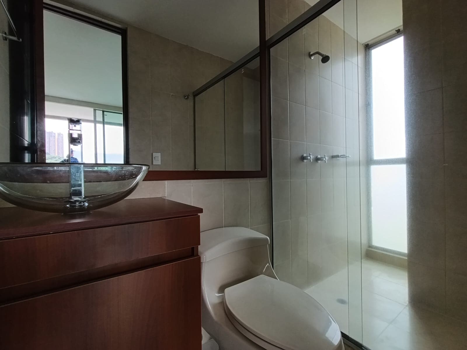 Apartamento en arriendo en Las Lomas, El Poblado, Medellín — foto 5 de 11
