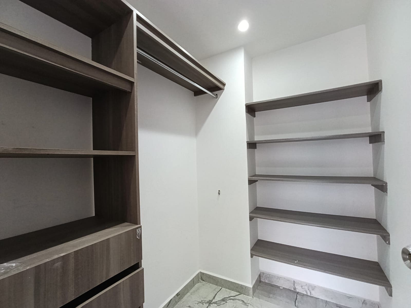 Apartamento en arriendo en El Esmeraldal, Envigado — foto 2 de 20