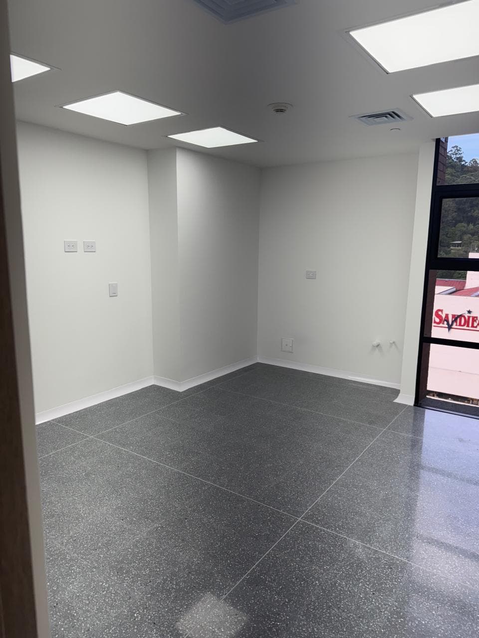 Consultorio en arriendo en San Diego, El Poblado, Medellín — foto 2 de 6