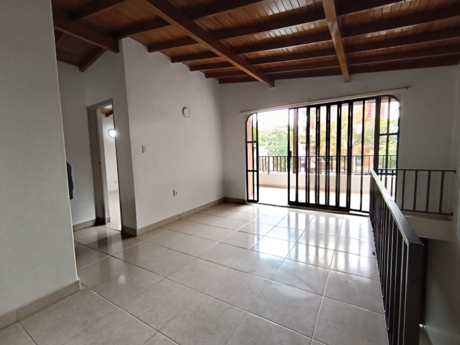 Apartamento en arriendo en Simón Bolívar, La America, Medellín — foto 4 de 14