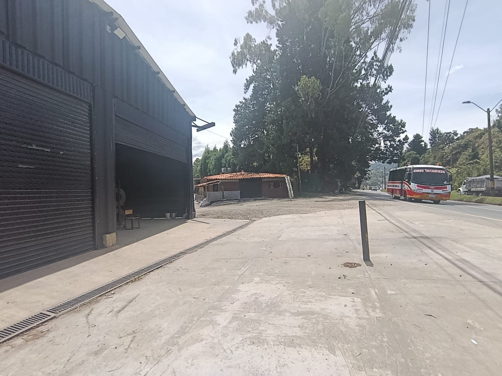 Bodega en arriendo en Guarne — foto 2 de 10