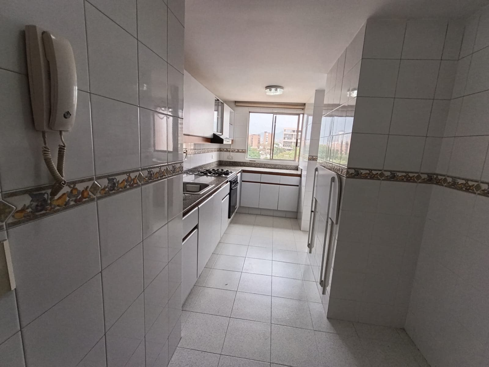 Apartamento en arriendo en Laureles, Medellín — foto 2 de 20