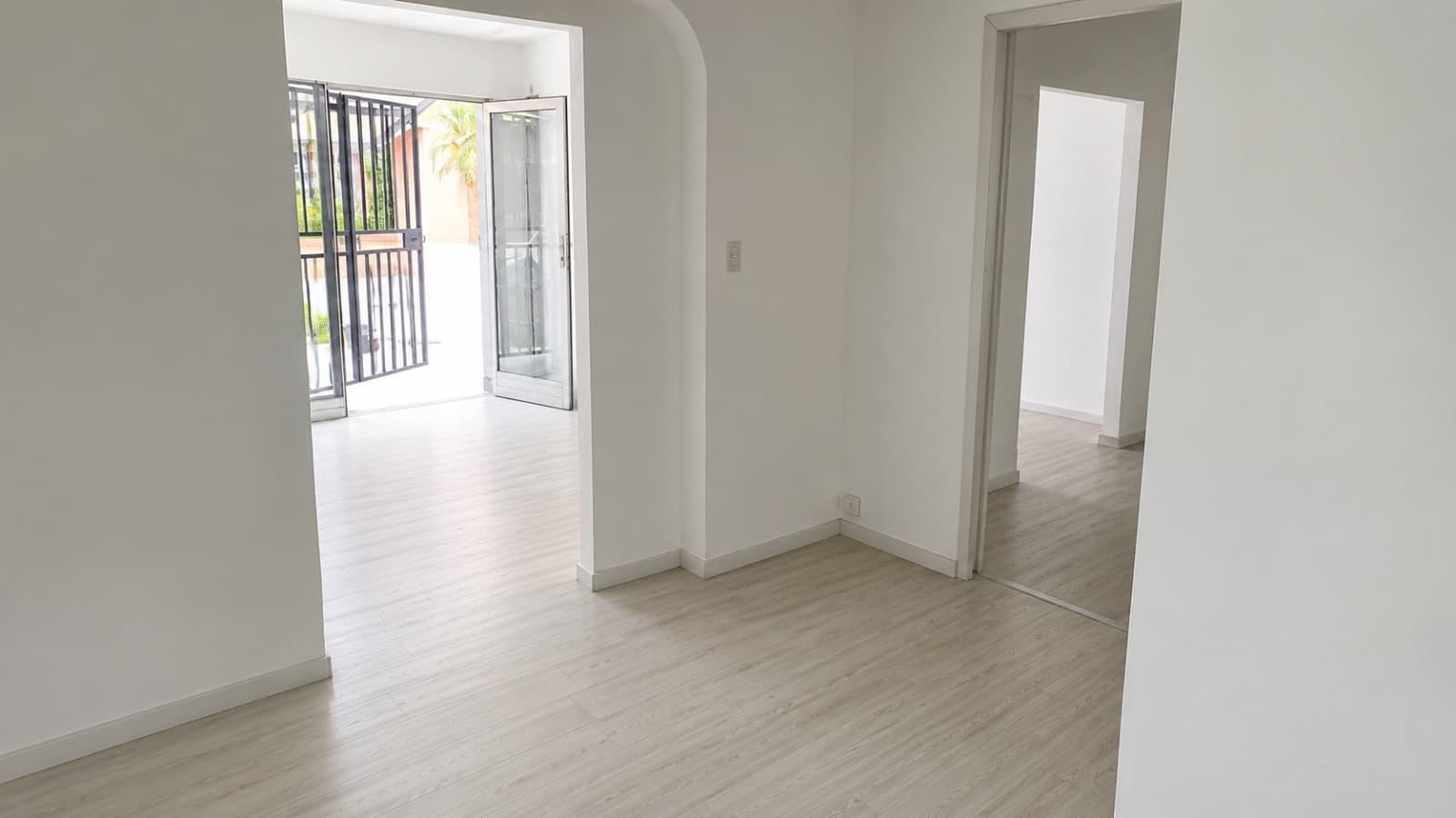 Local en arriendo en Laureles, Medellín — foto 5 de 6