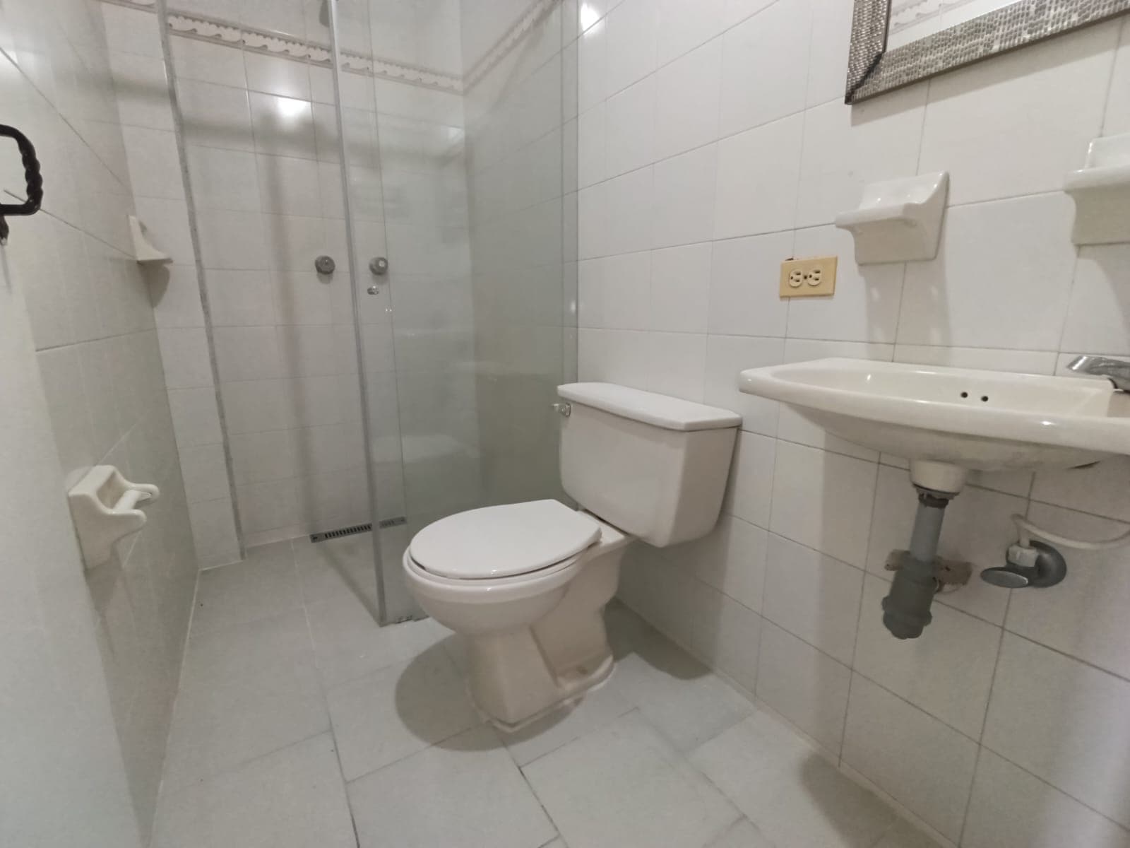 Apartamento en arriendo en Jardines, Envigado — foto 2 de 11