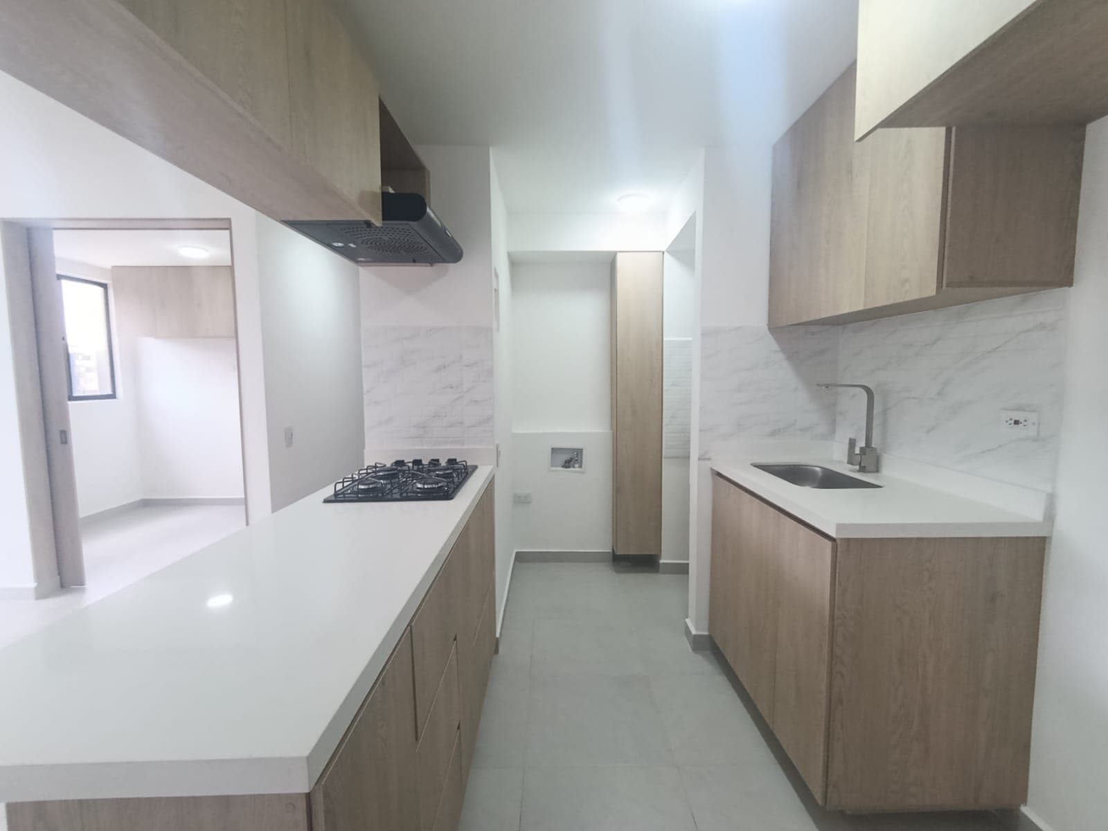 Apartamento en arriendo en El Carmen De Viboral — foto 1 de 12