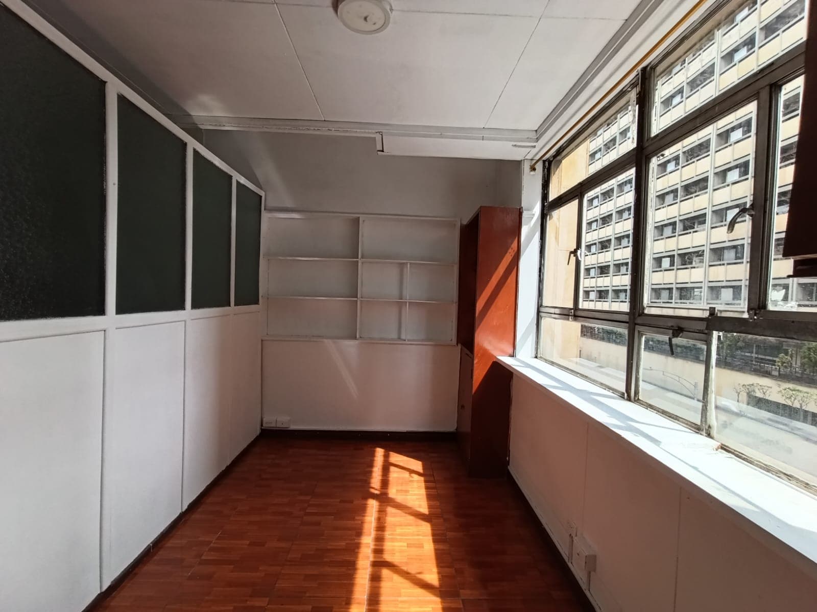 Oficina en arriendo en La Candelaria, Centro, Medellín — foto 4 de 7