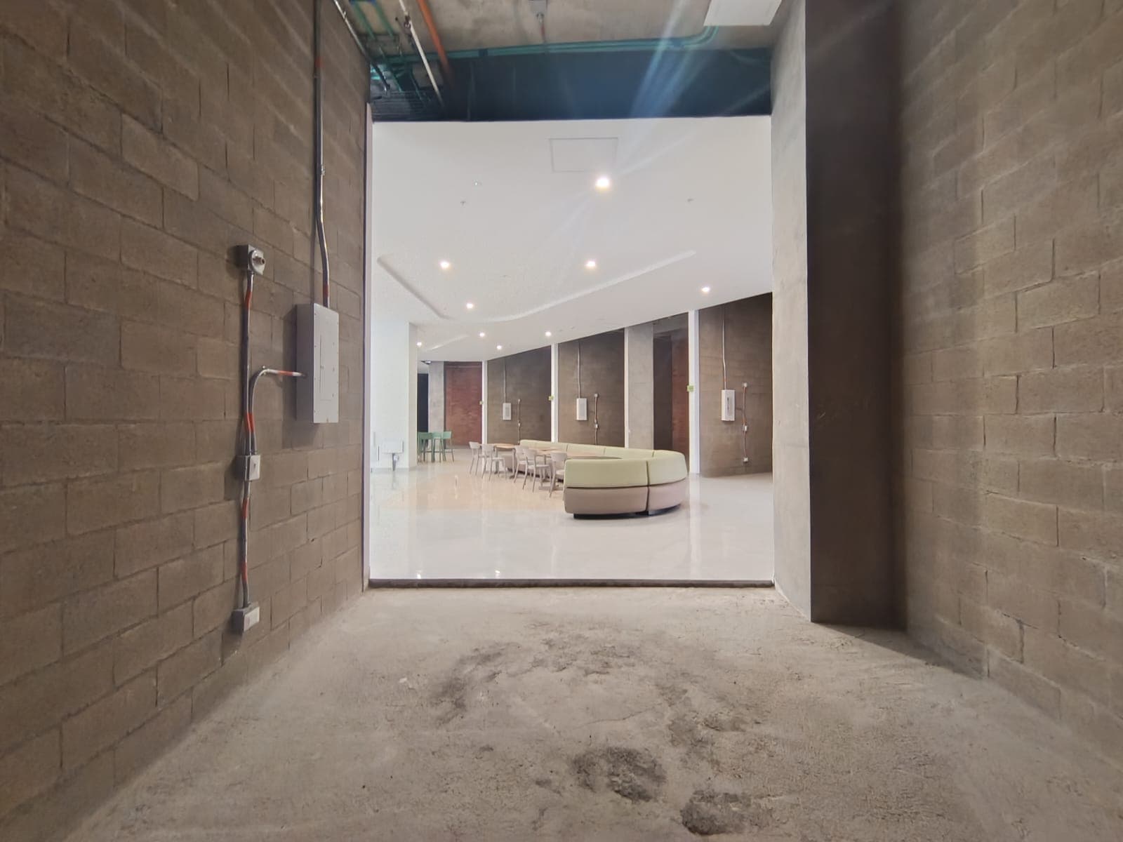 Local en arriendo en Laureles, Medellín — foto 3 de 10