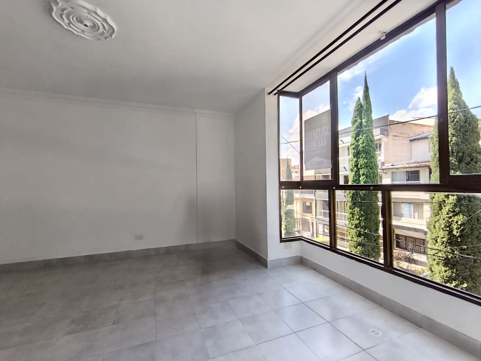 Apartamento en arriendo en Laureles, Medellín — foto 2 de 20