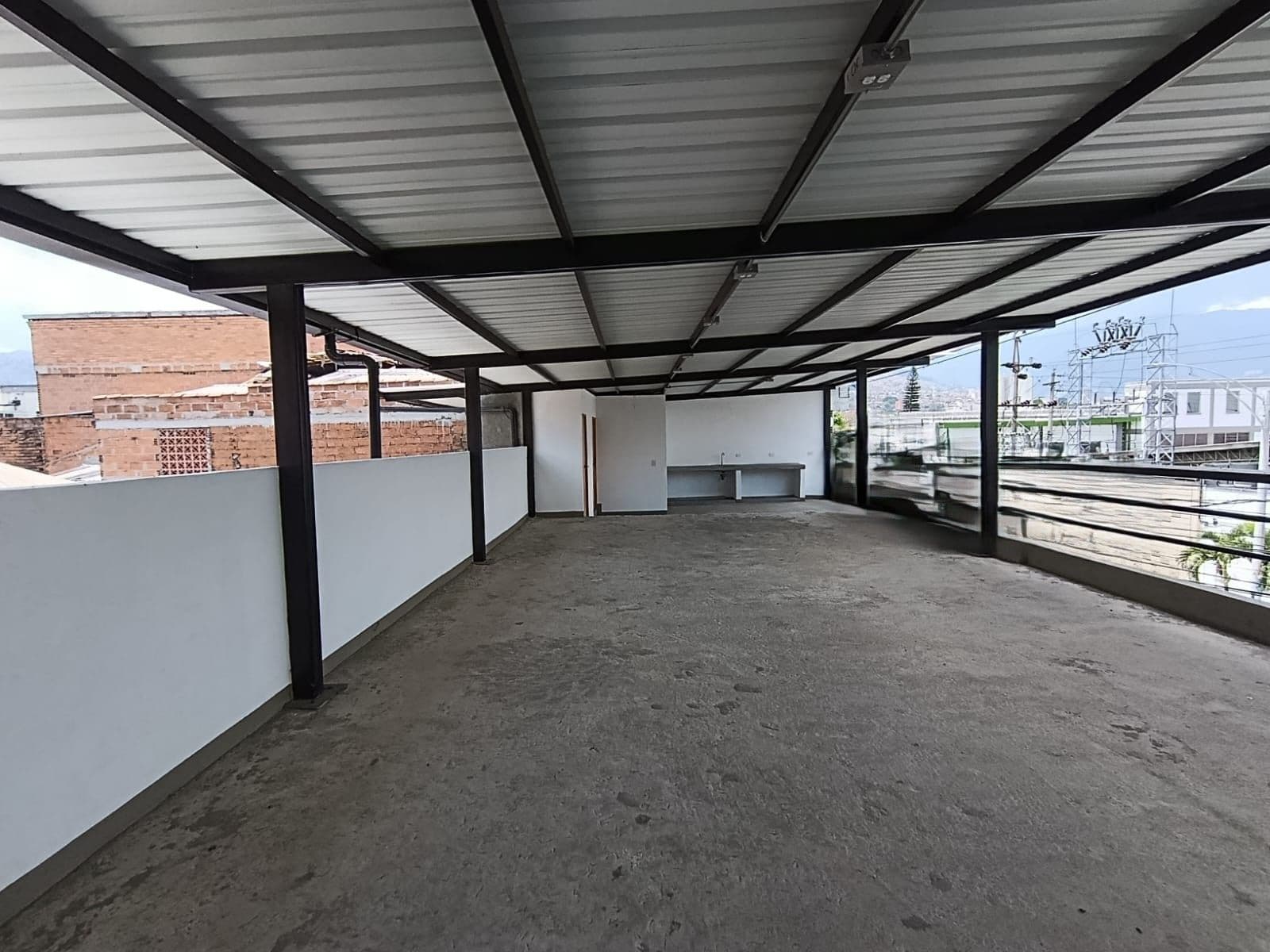 Local en arriendo en Caribe, Centro, Medellín — foto 3 de 16