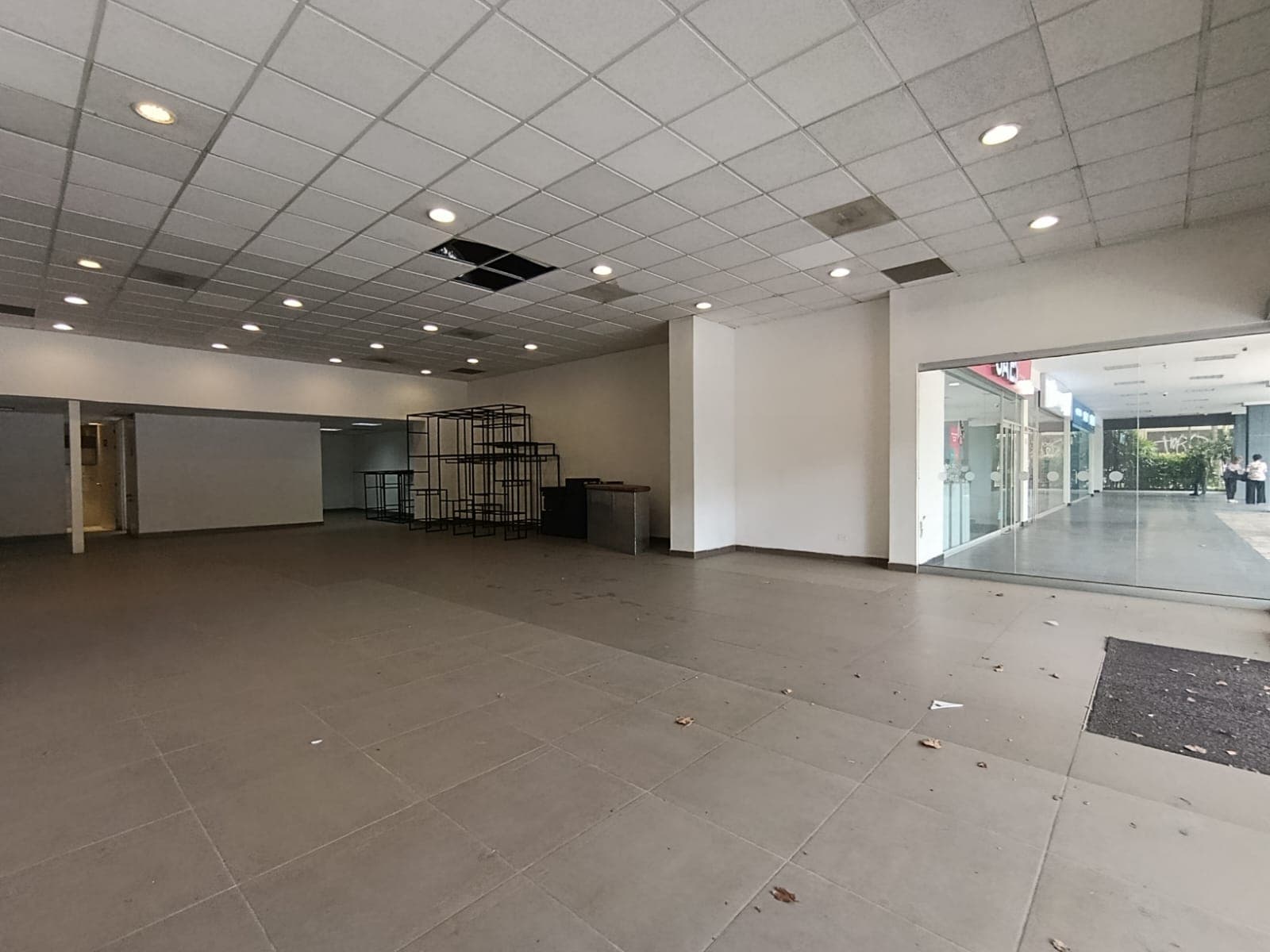 Local en arriendo en Laureles, Medellín — foto 5 de 20