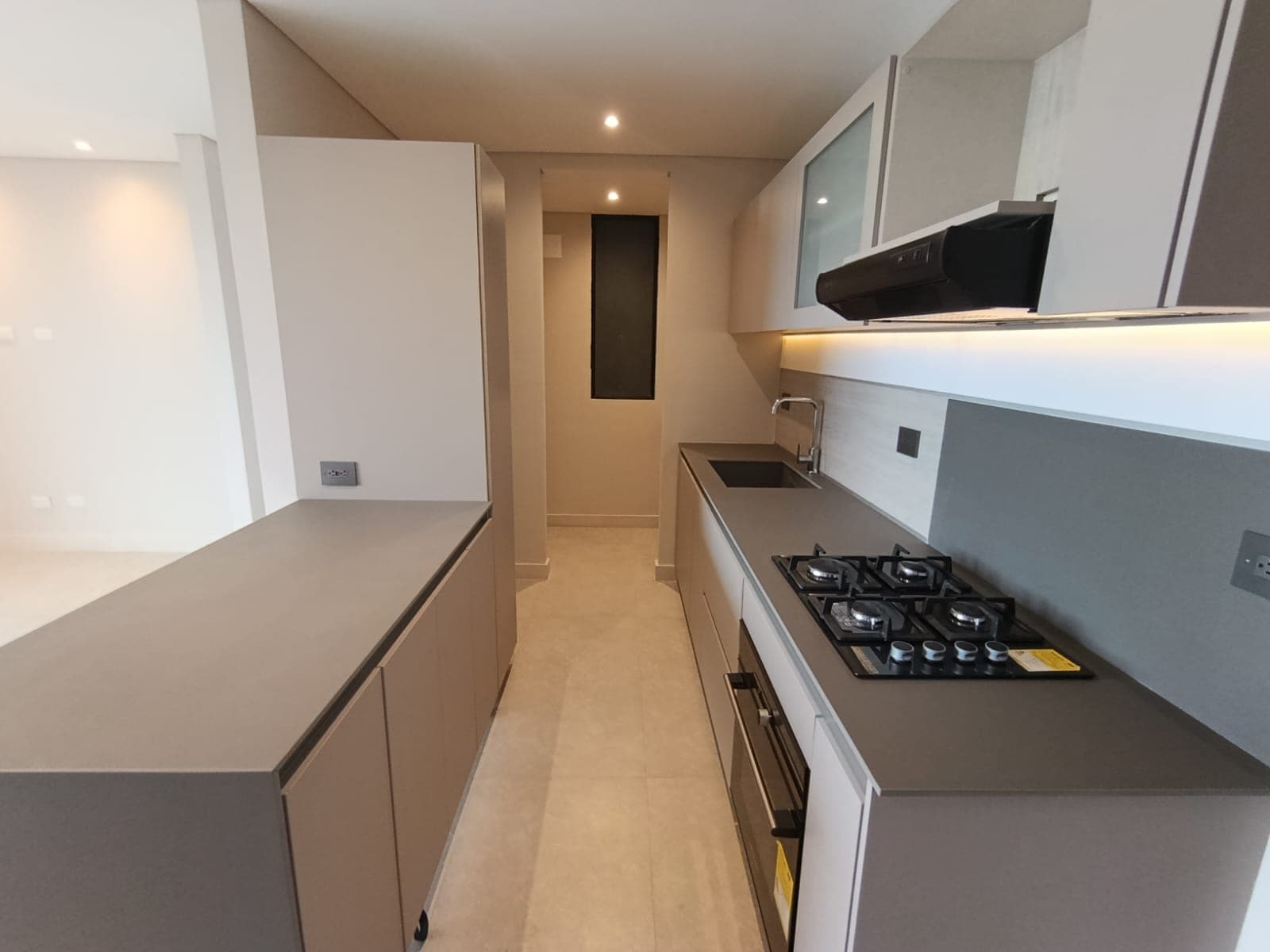 Apartamento en arriendo en Cerritos, Pereira — foto 1 de 18