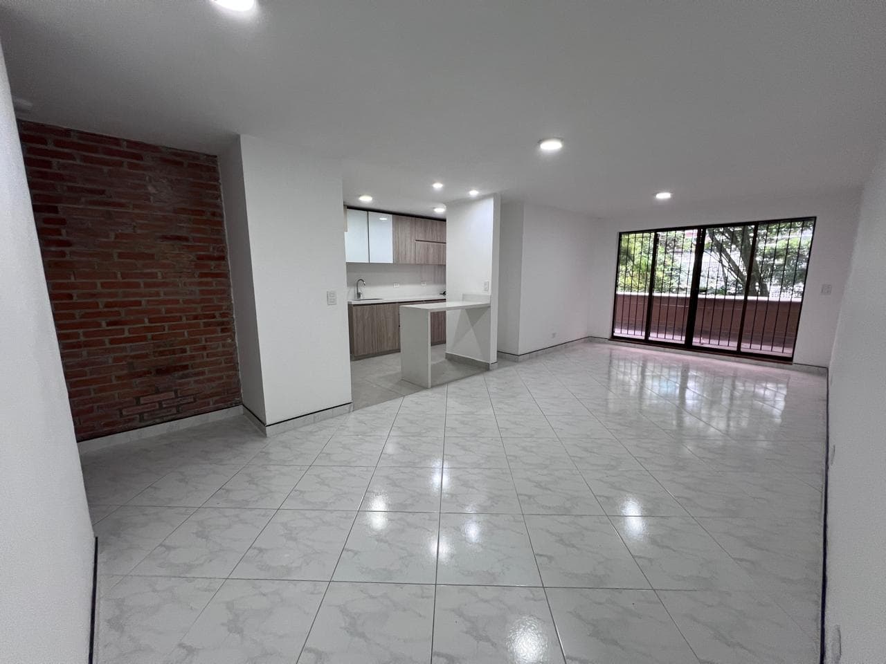 Apartamento en arriendo en El Tesoro, El Poblado, Medellín — foto 5 de 20