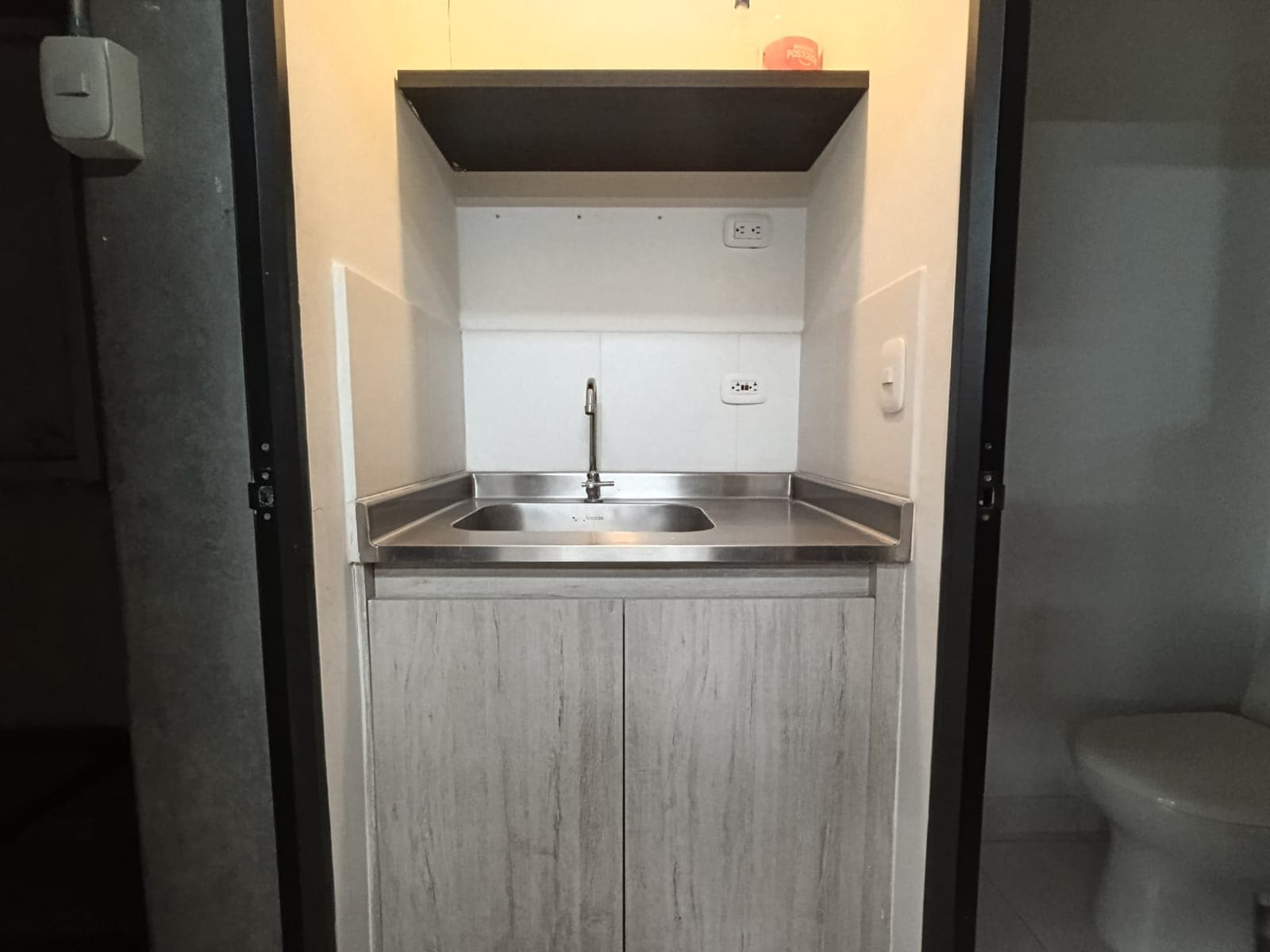 Oficina en arriendo en Guayabal, Medellín — foto 5 de 8