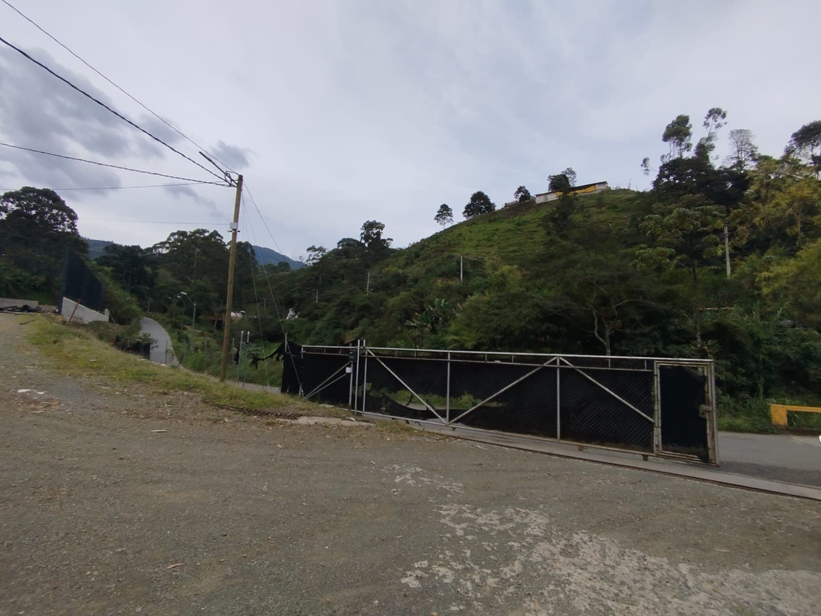 Bodega en arriendo en Vereda La Miel, Caldas — foto 3 de 20
