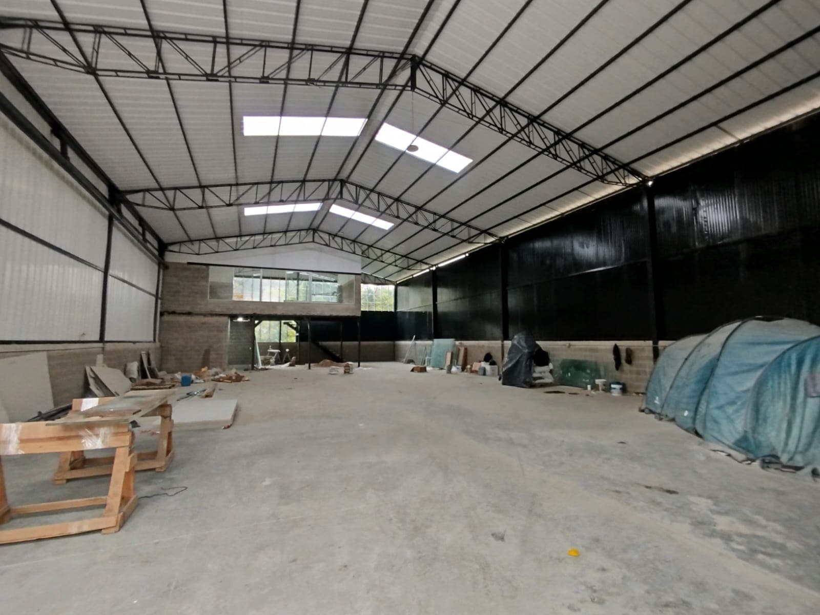 Bodega en arriendo en Vereda La Miel, Caldas — foto 4 de 20