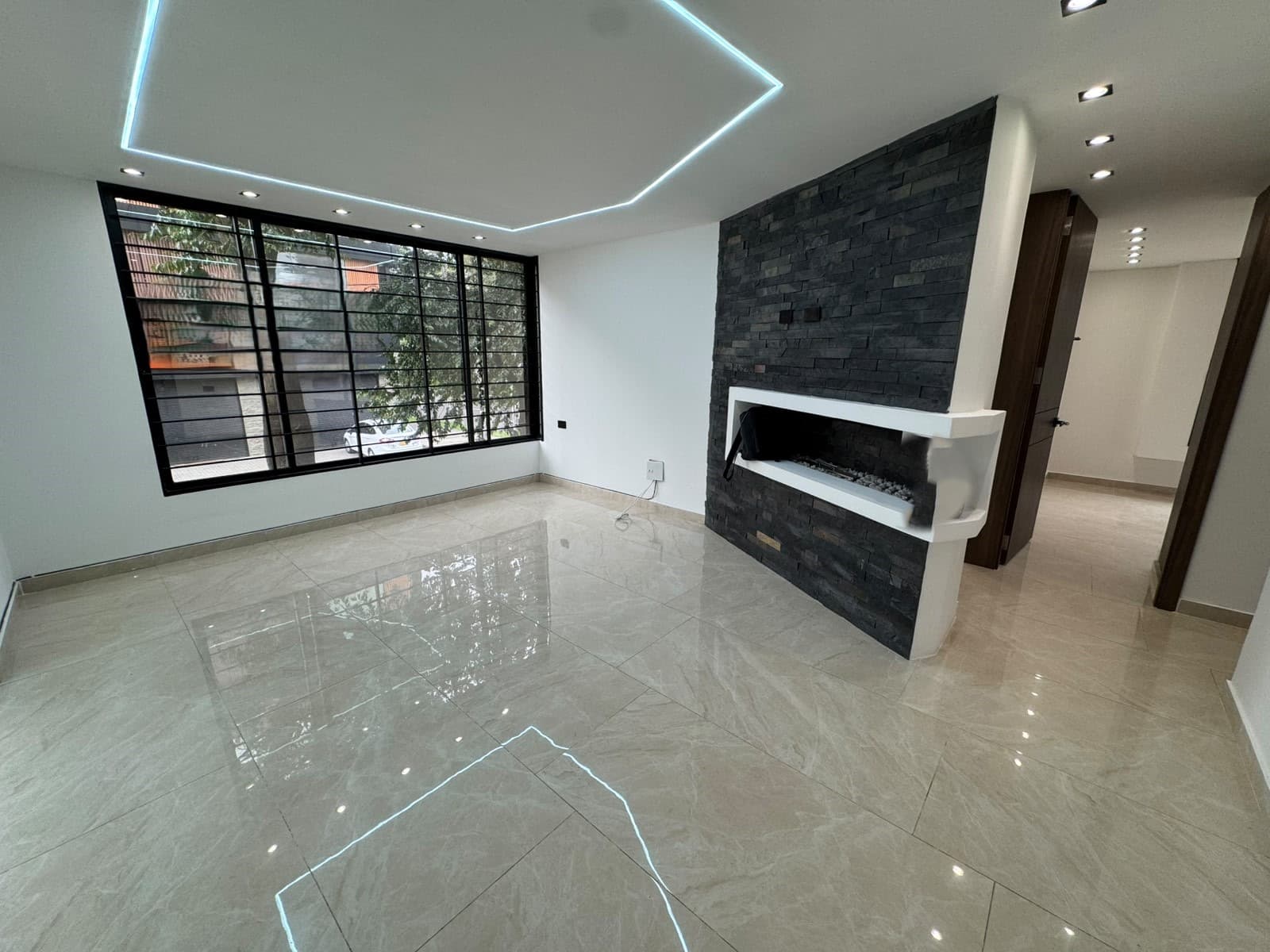 Apartamento en arriendo en Usaquen, Bogotá, D.c. — foto 2 de 12