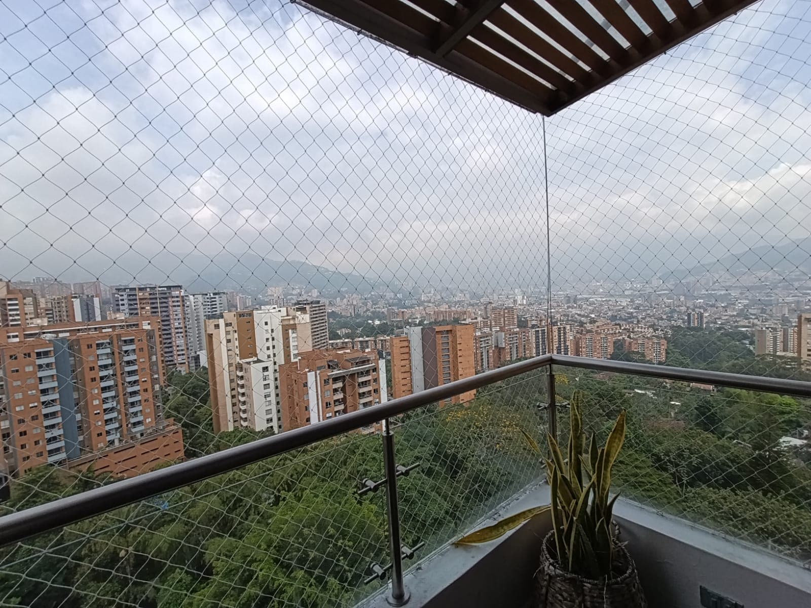 Apartamento en arriendo en Loma Del Esmeraldal, Envigado — foto 2 de 20