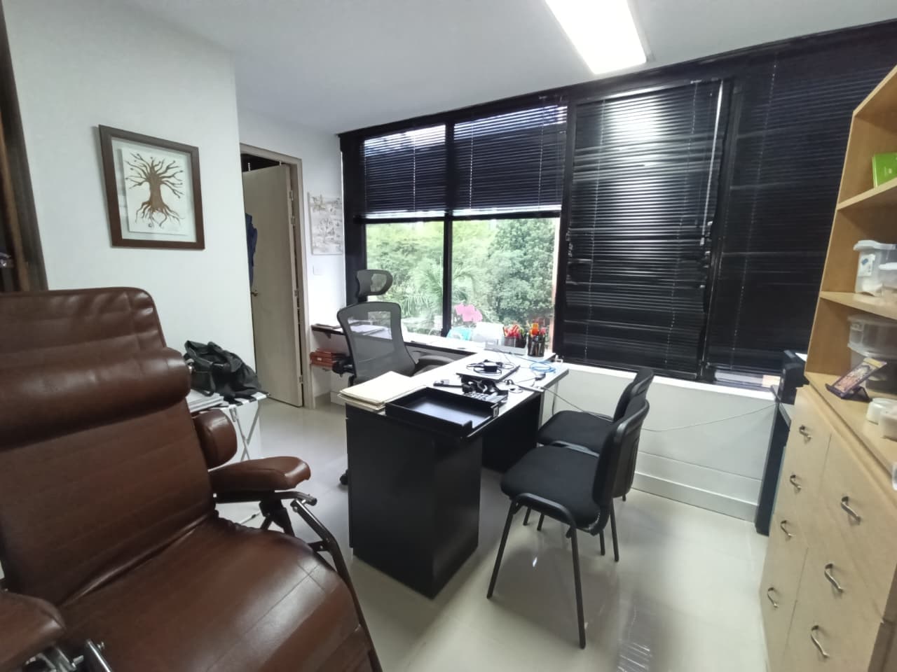 Oficina en arriendo en Milla De Oro, El Poblado, Medellín — foto 3 de 20