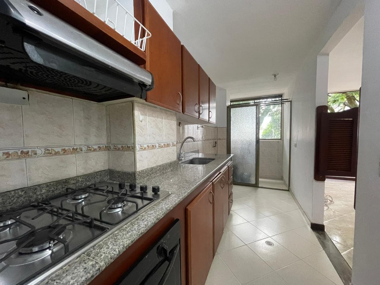 Apartamento en arriendo en Estadio, Laureles, Medellín — foto 4 de 13