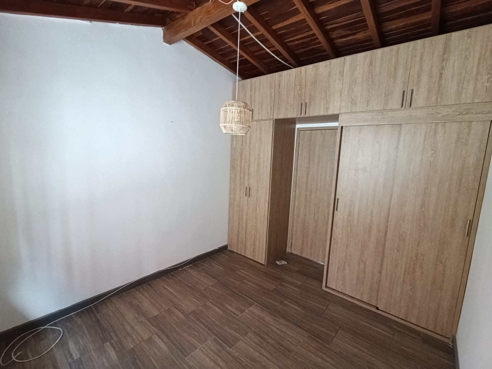 Casa Comercial en arriendo en Cabañas, Bello — foto 2 de 14