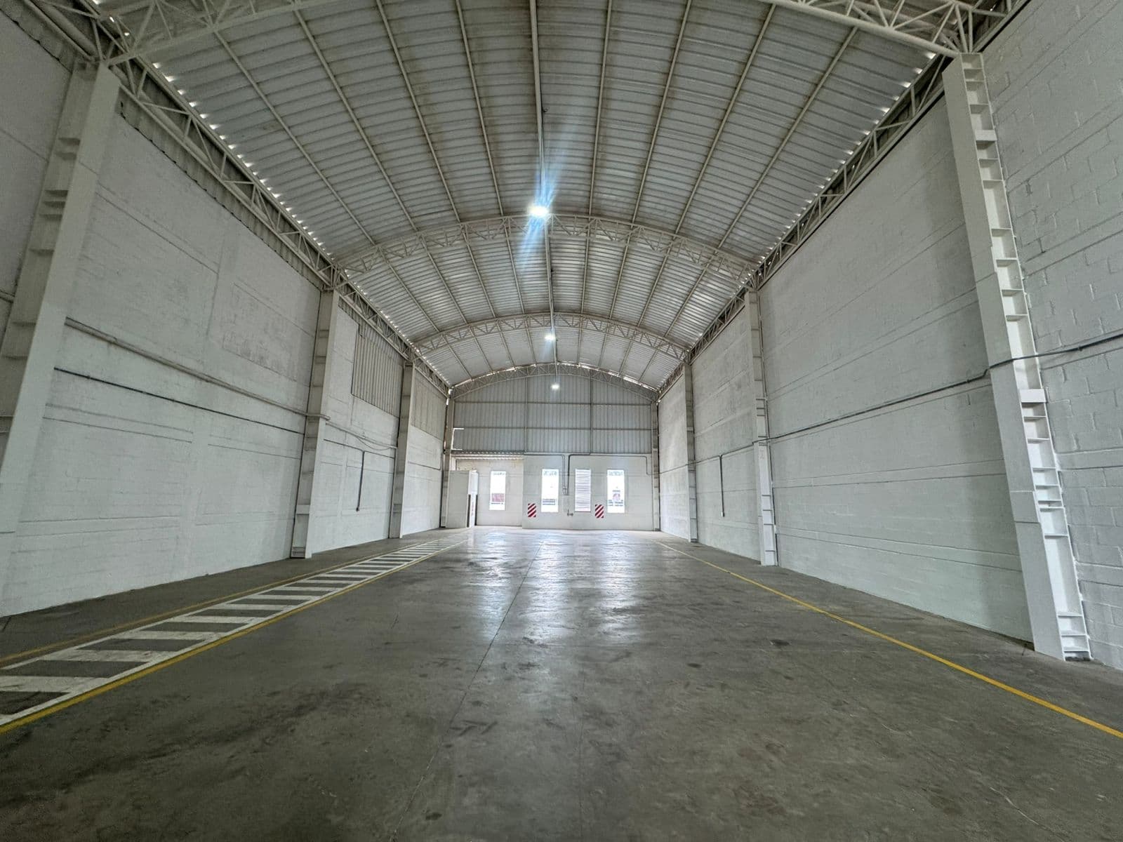 Bodega en arriendo en Primavera, Caldas — foto 1 de 20