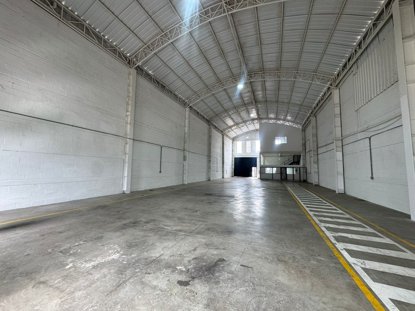 Bodega en arriendo en Primavera, Caldas — foto 2 de 20