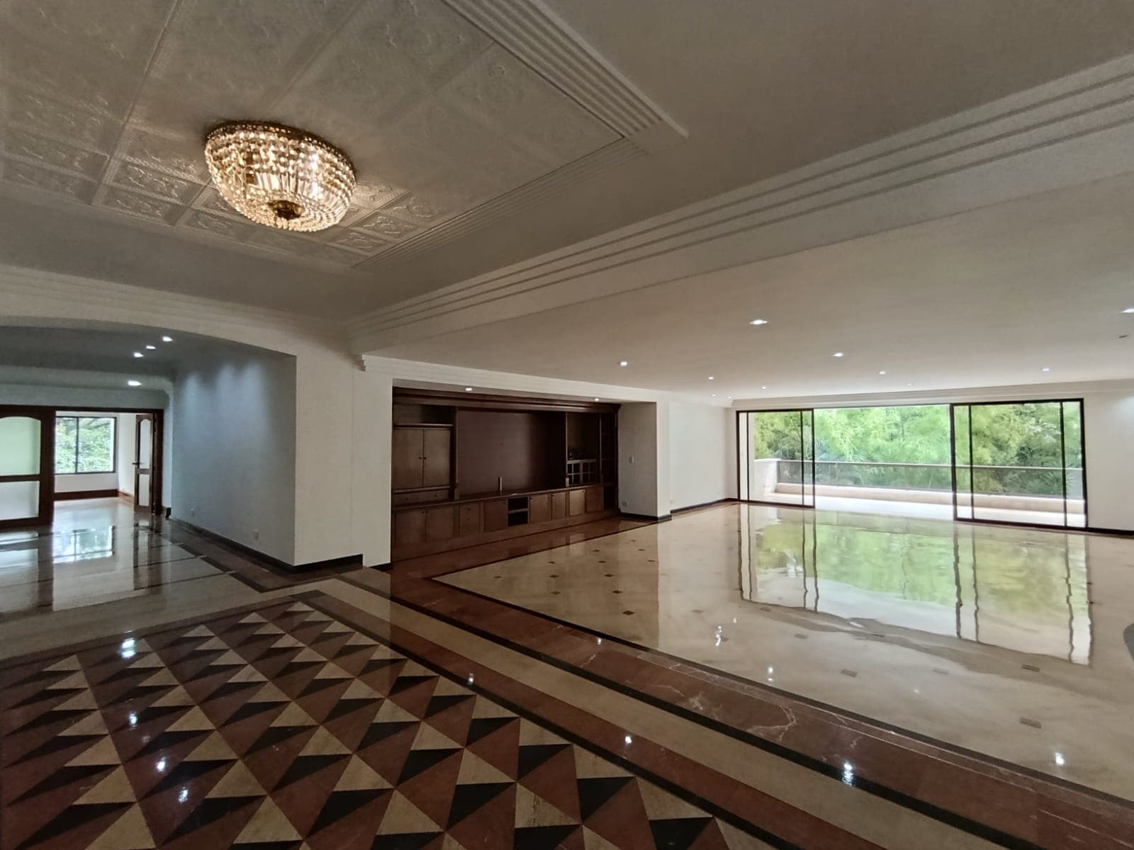 Apartamento en arriendo en San Lucas, El Poblado, Medellín — foto 1 de 20