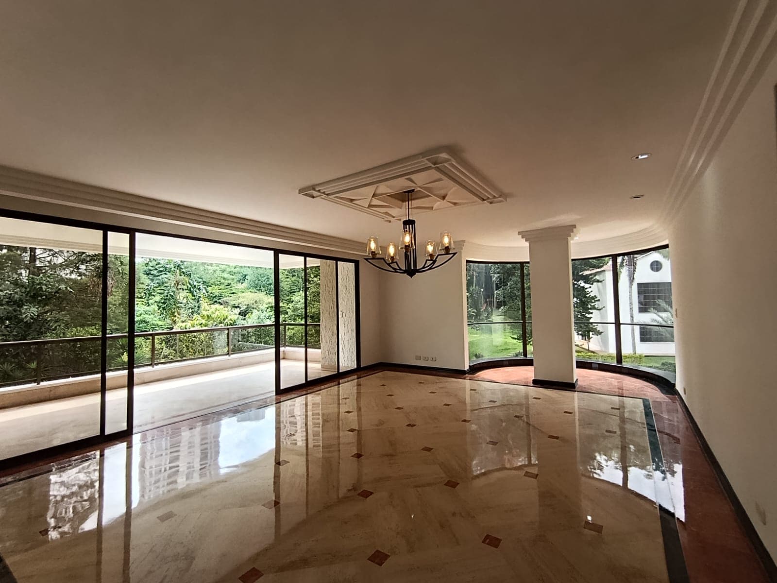 Apartamento en arriendo en San Lucas, El Poblado, Medellín — foto 3 de 20
