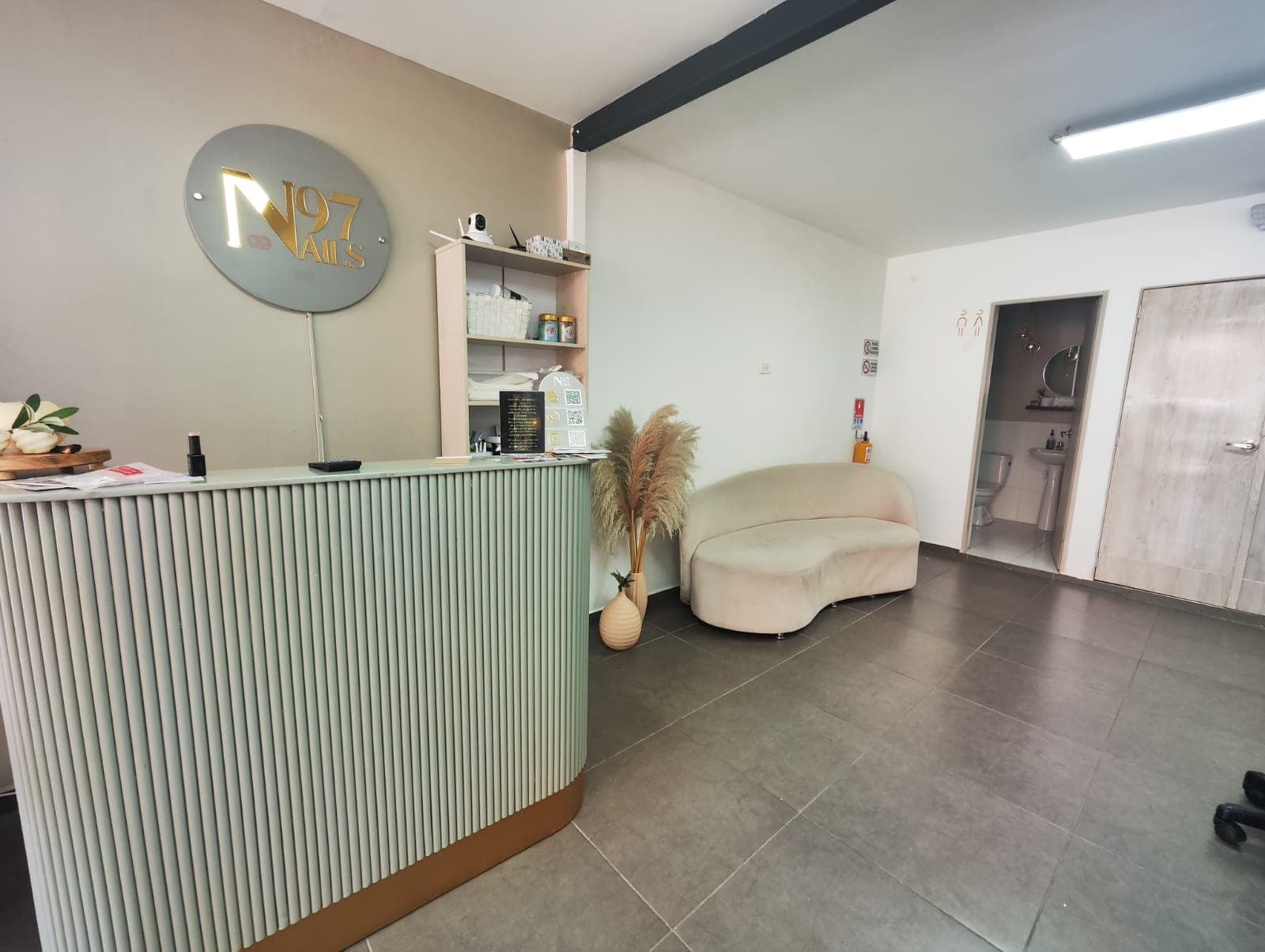 Local en arriendo en Laureles, Medellín — foto 5 de 9