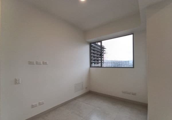 Apartamento en arriendo en Jardines, Envigado — foto 2 de 19