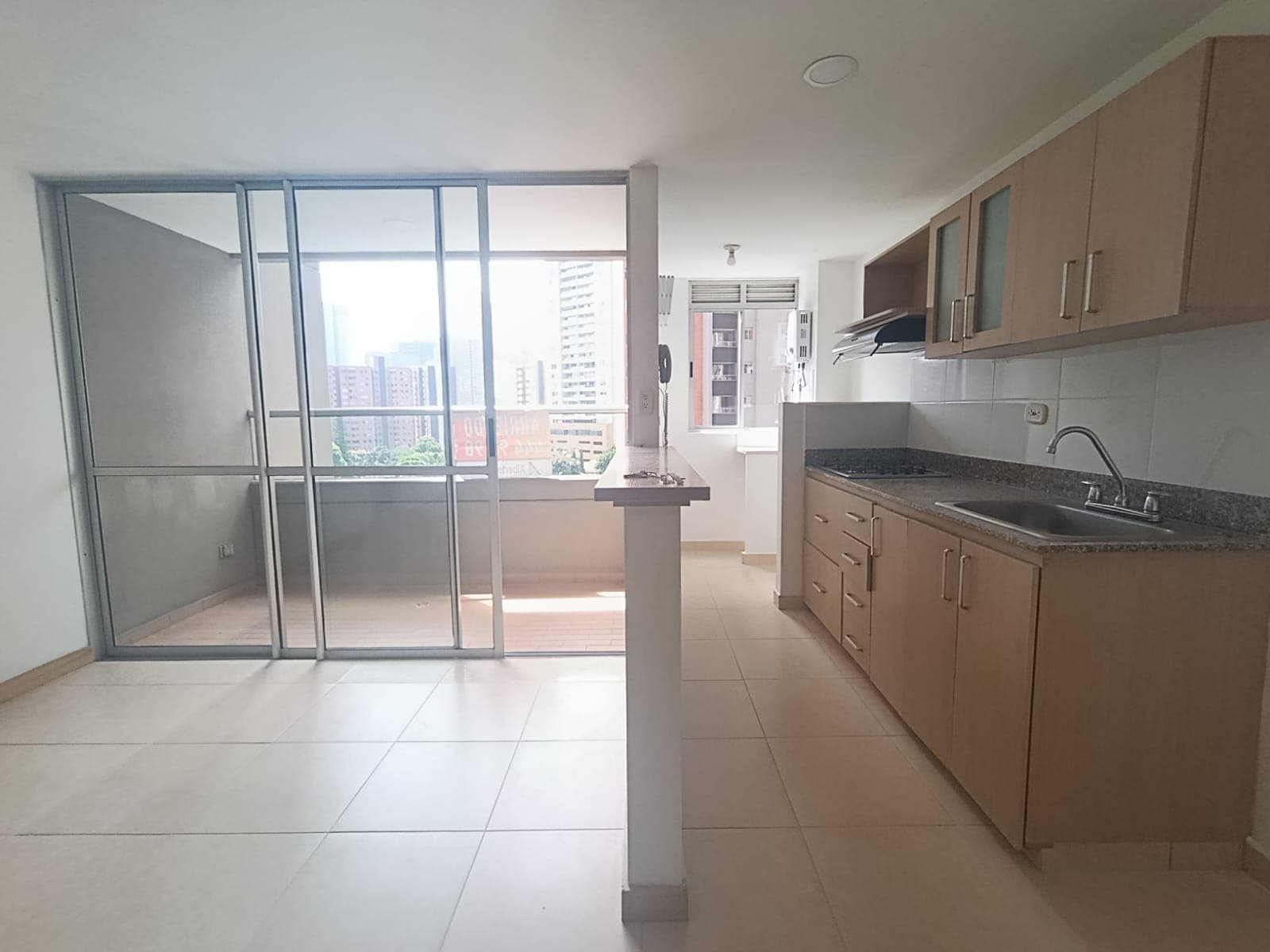 Apartamento en arriendo en Vegas De San Jose, Sabaneta — foto 1 de 20