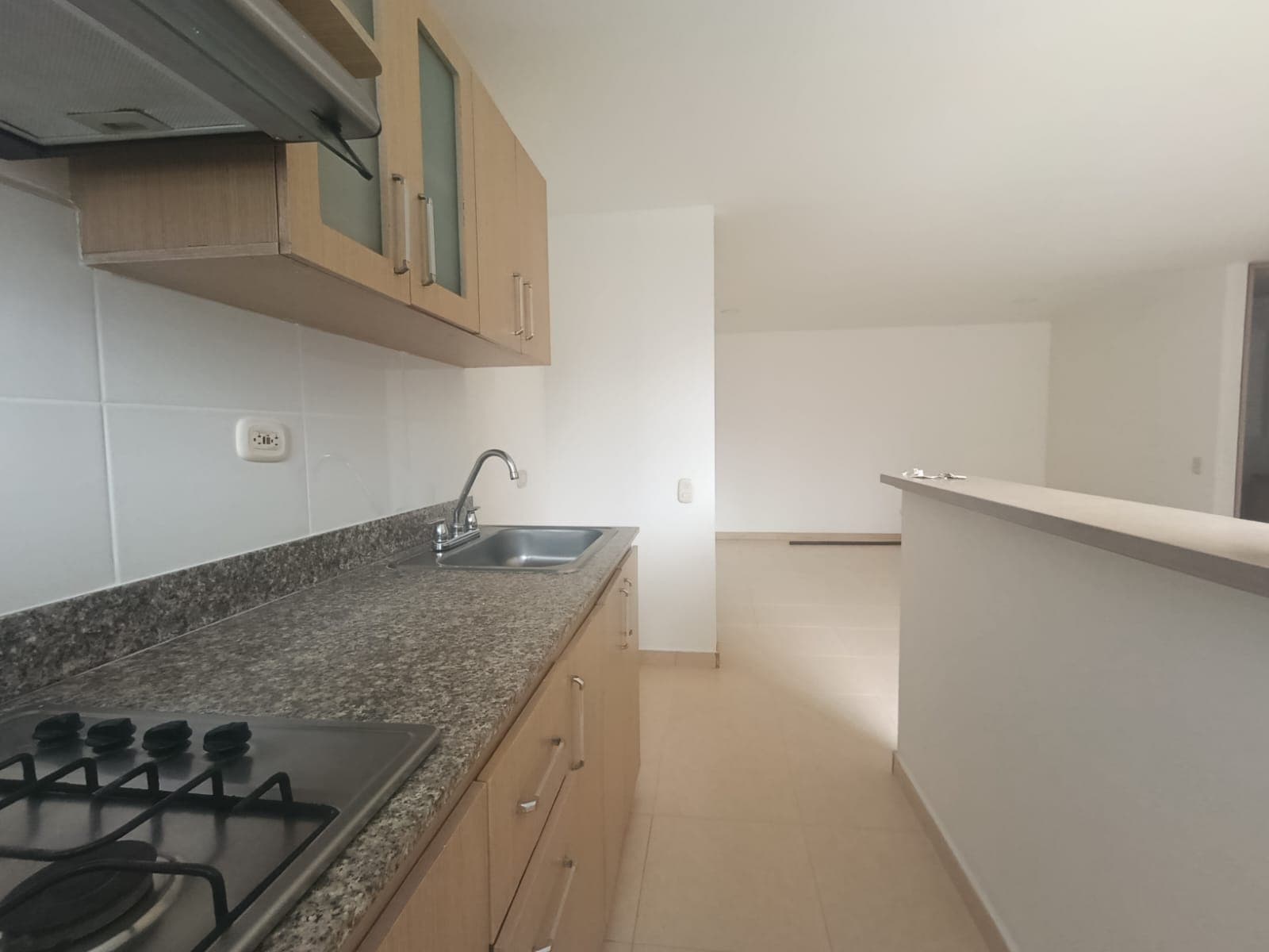 Apartamento en arriendo en Vegas De San Jose, Sabaneta — foto 4 de 20