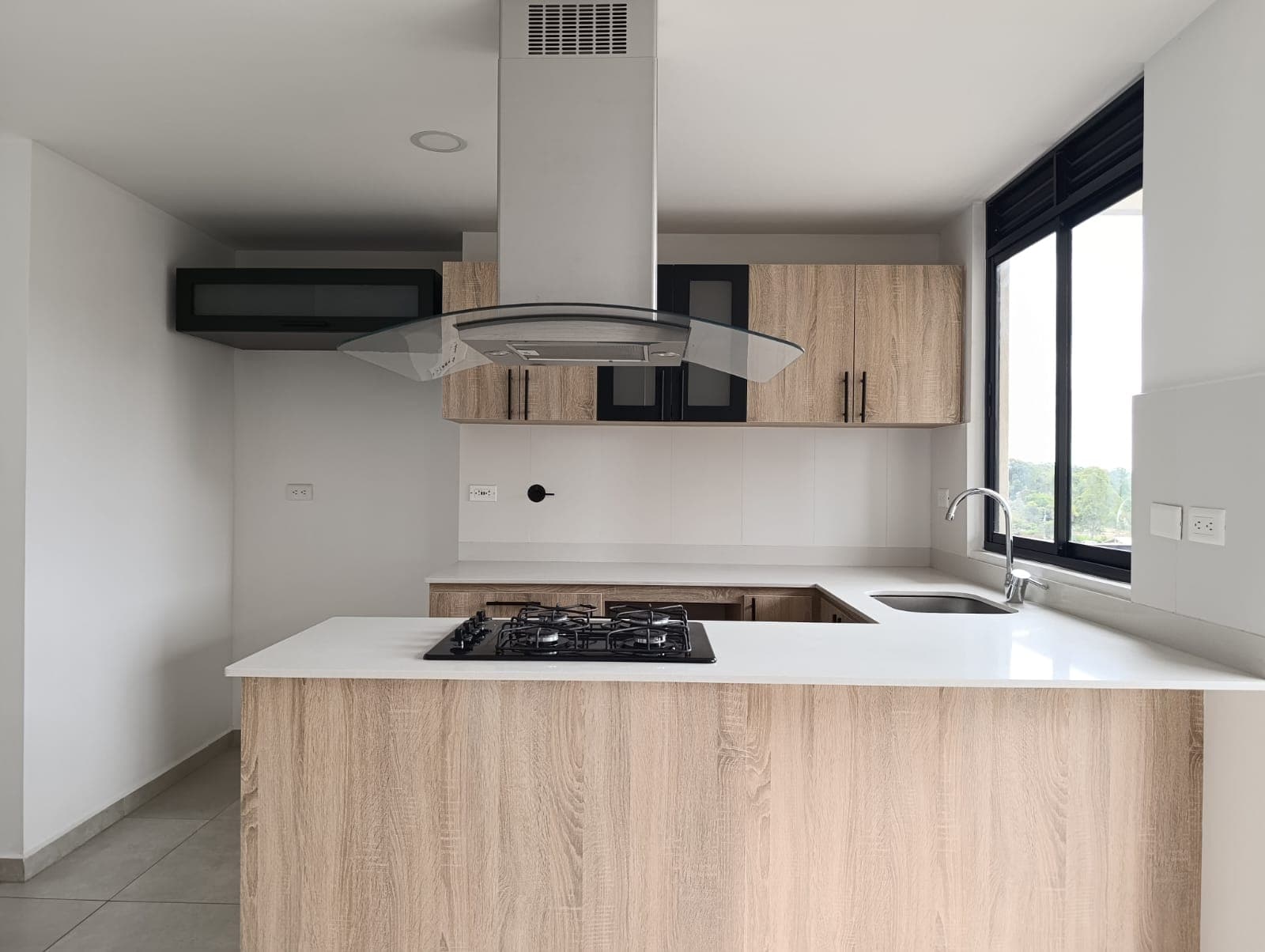 Apartamento en arriendo en Rionegro — foto 2 de 13