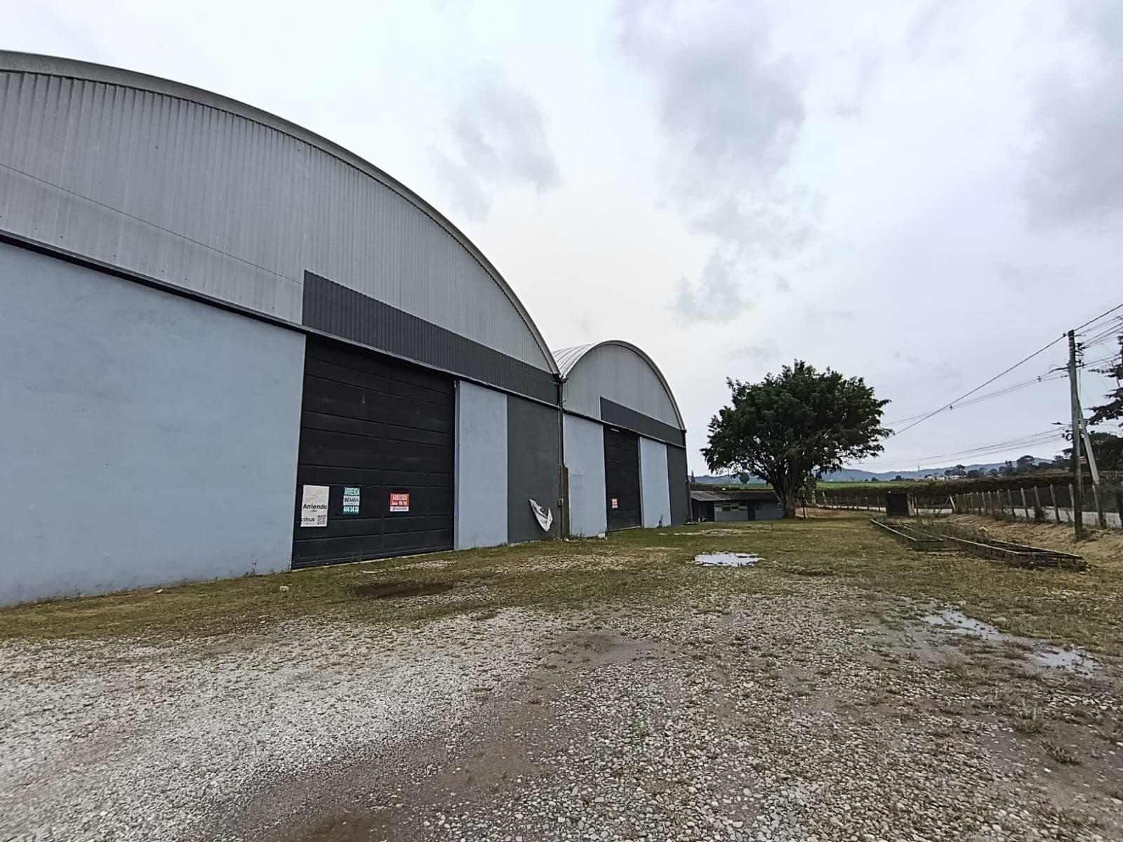 Bodega en arriendo en El Carmen de Viboral — foto 1 de 9