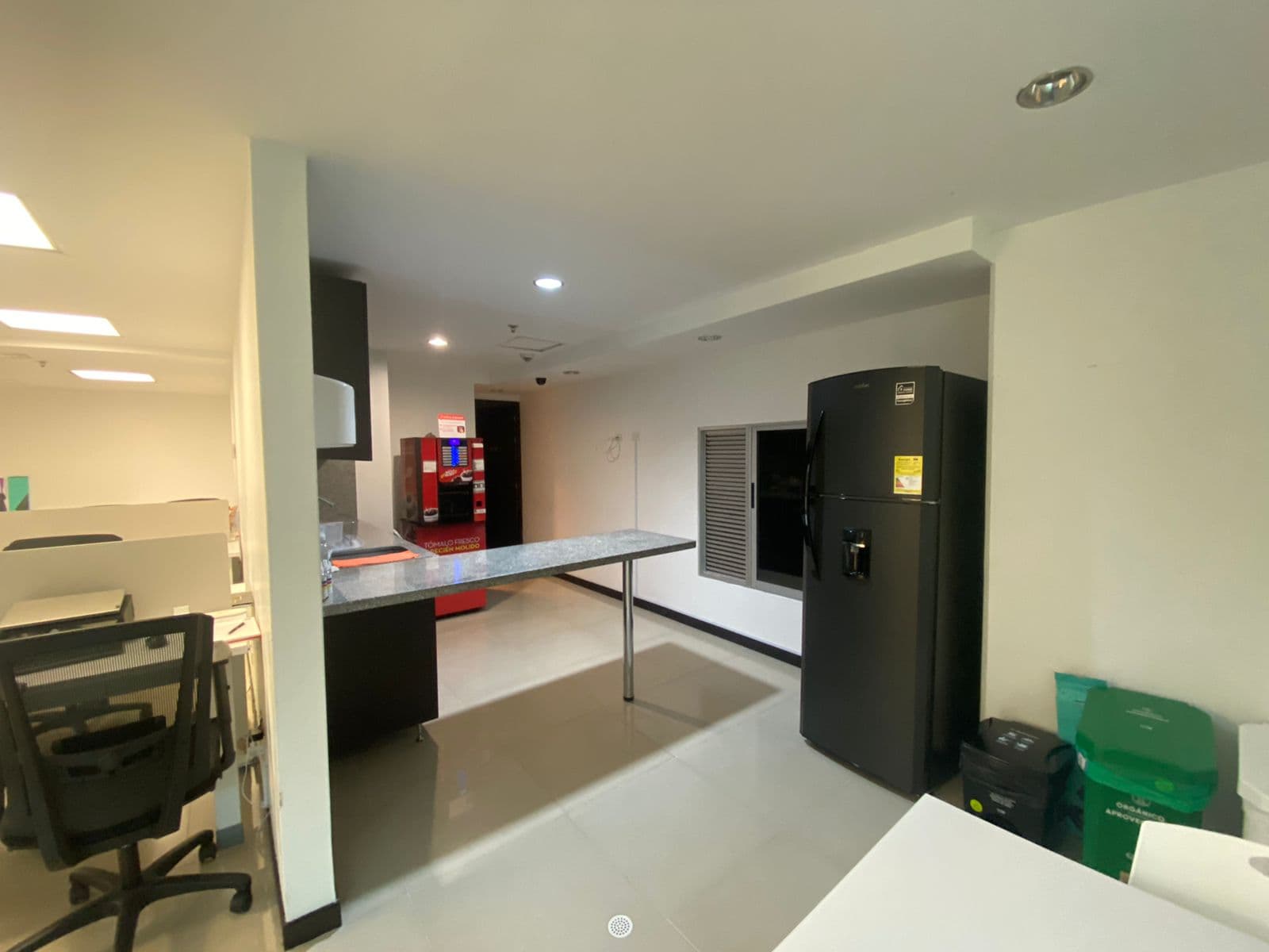 Oficina en arriendo en Loma Del Escobero, Envigado — foto 2 de 10