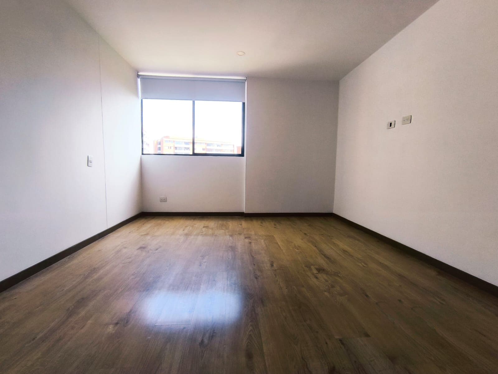 Apartaestudio en arriendo en Loma Del Escobero, Envigado — foto 3 de 15