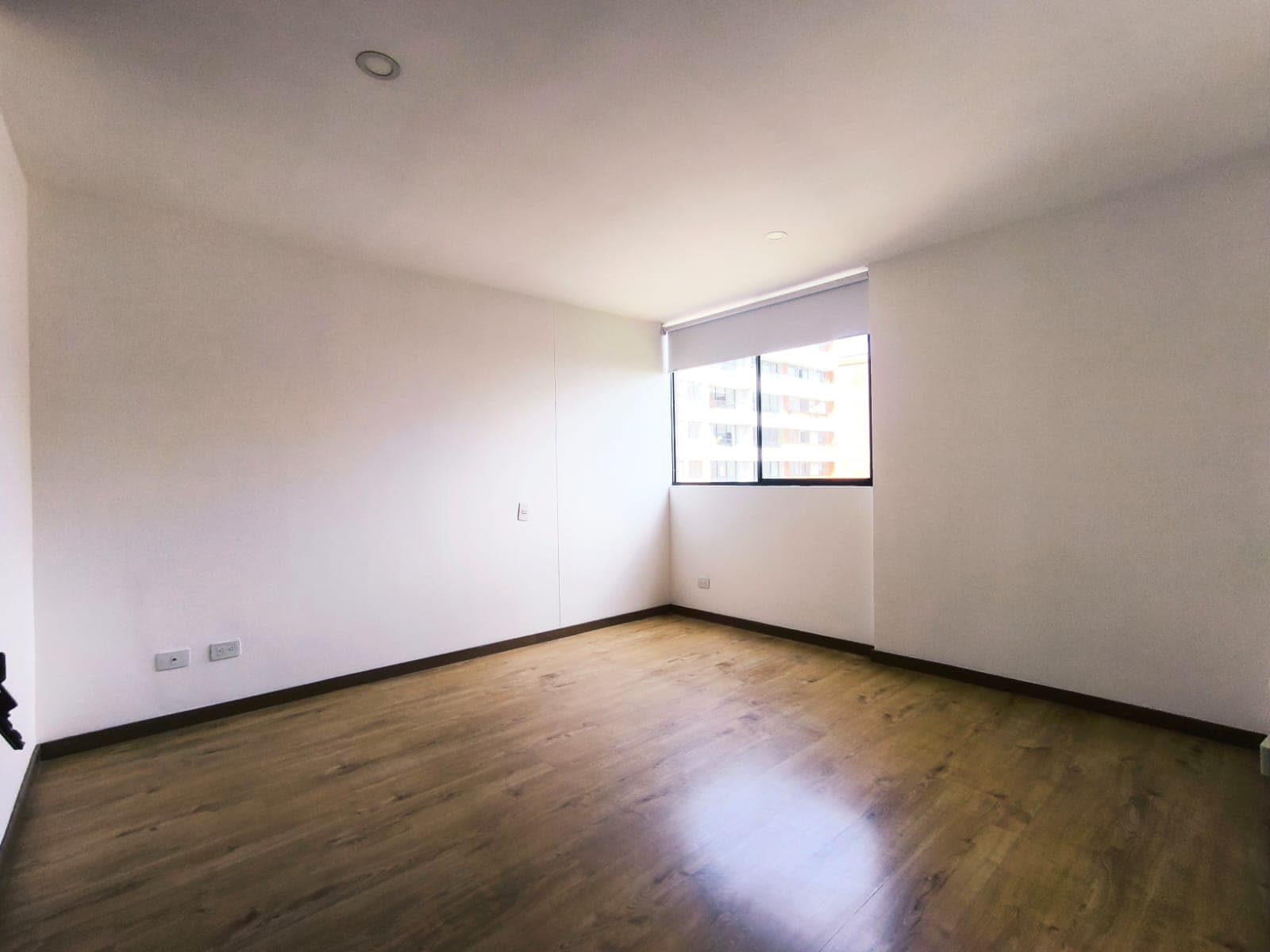 Apartaestudio en arriendo en Loma Del Escobero, Envigado — foto 4 de 15