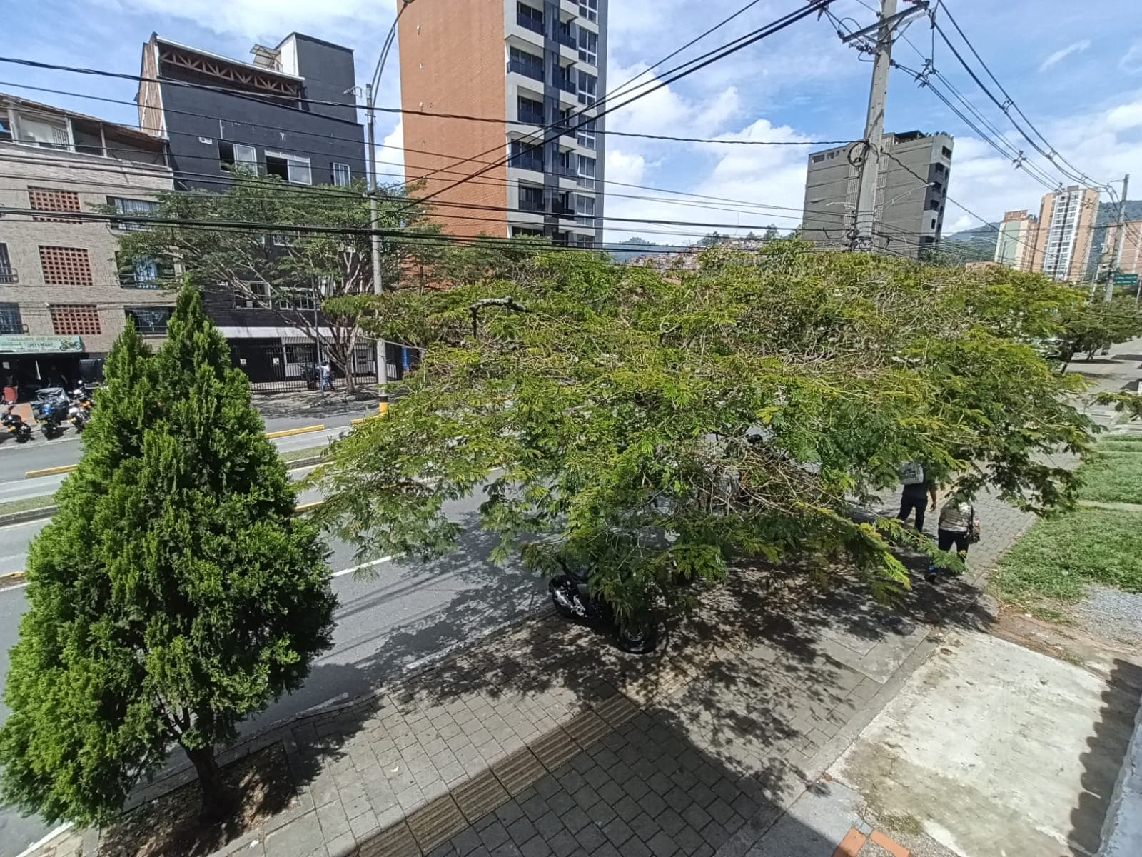 Apartamento en arriendo en Los Alpes, Belen, Medellín — foto 2 de 20