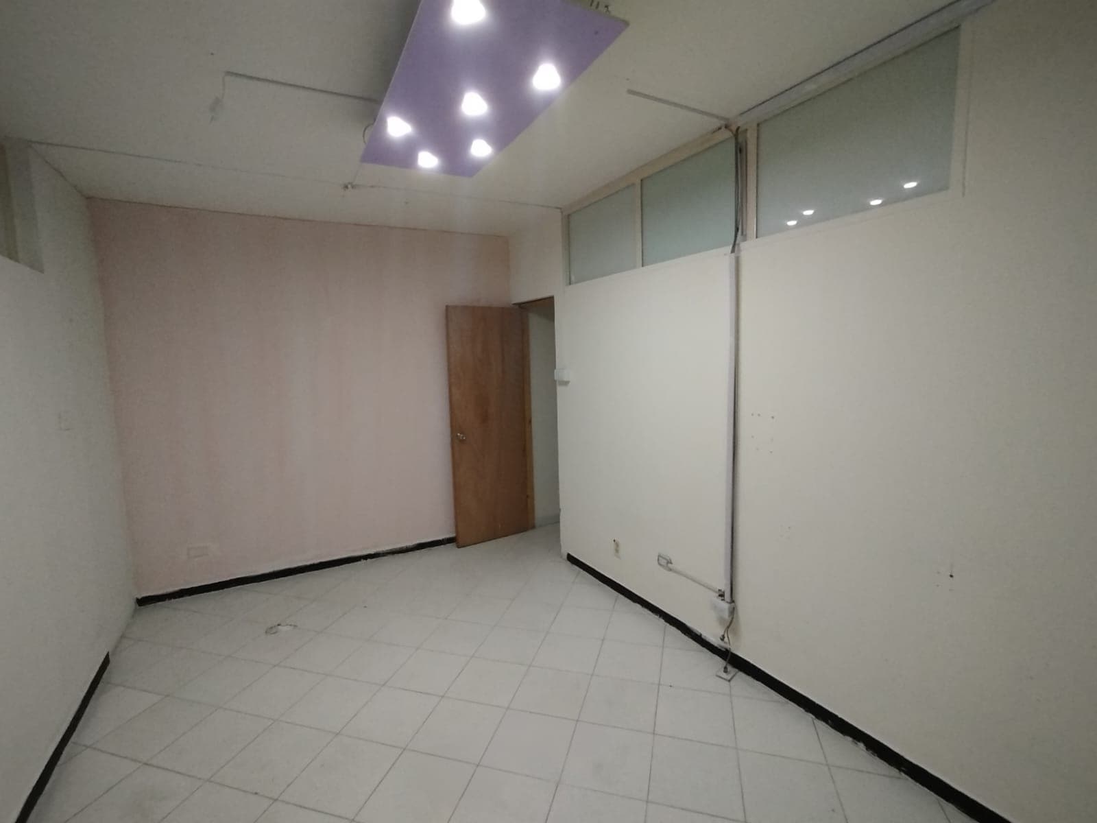 Local en arriendo en Prado Veraniego, Suba, Bogotá, D.c. — foto 3 de 14