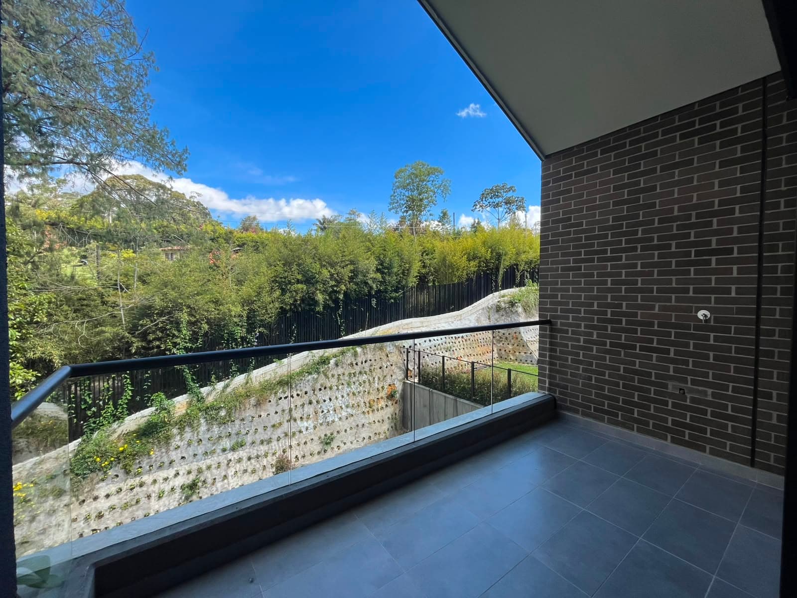 Apartamento en arriendo en Retiro — foto 2 de 12