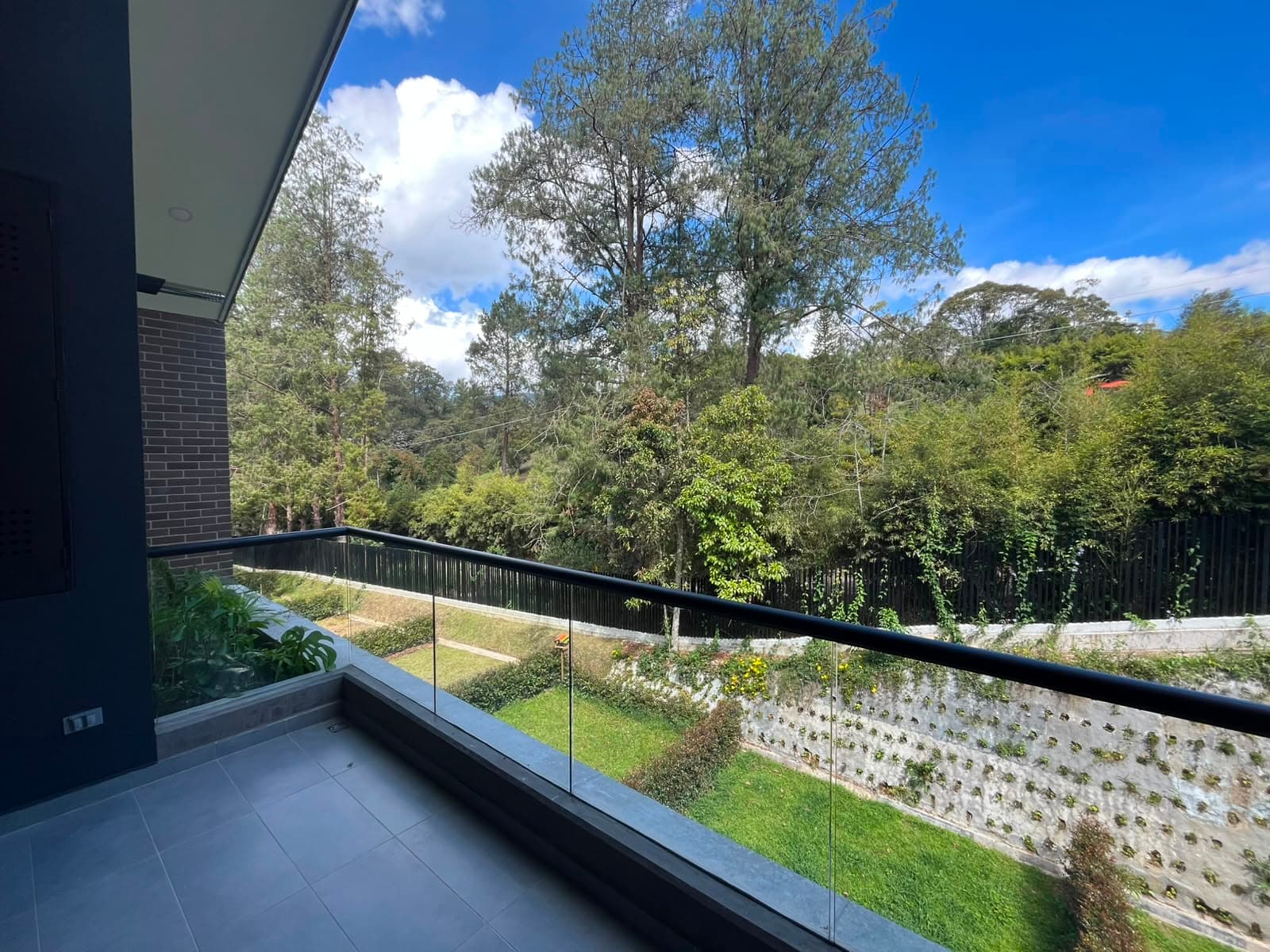 Apartamento en arriendo en Retiro — foto 3 de 12