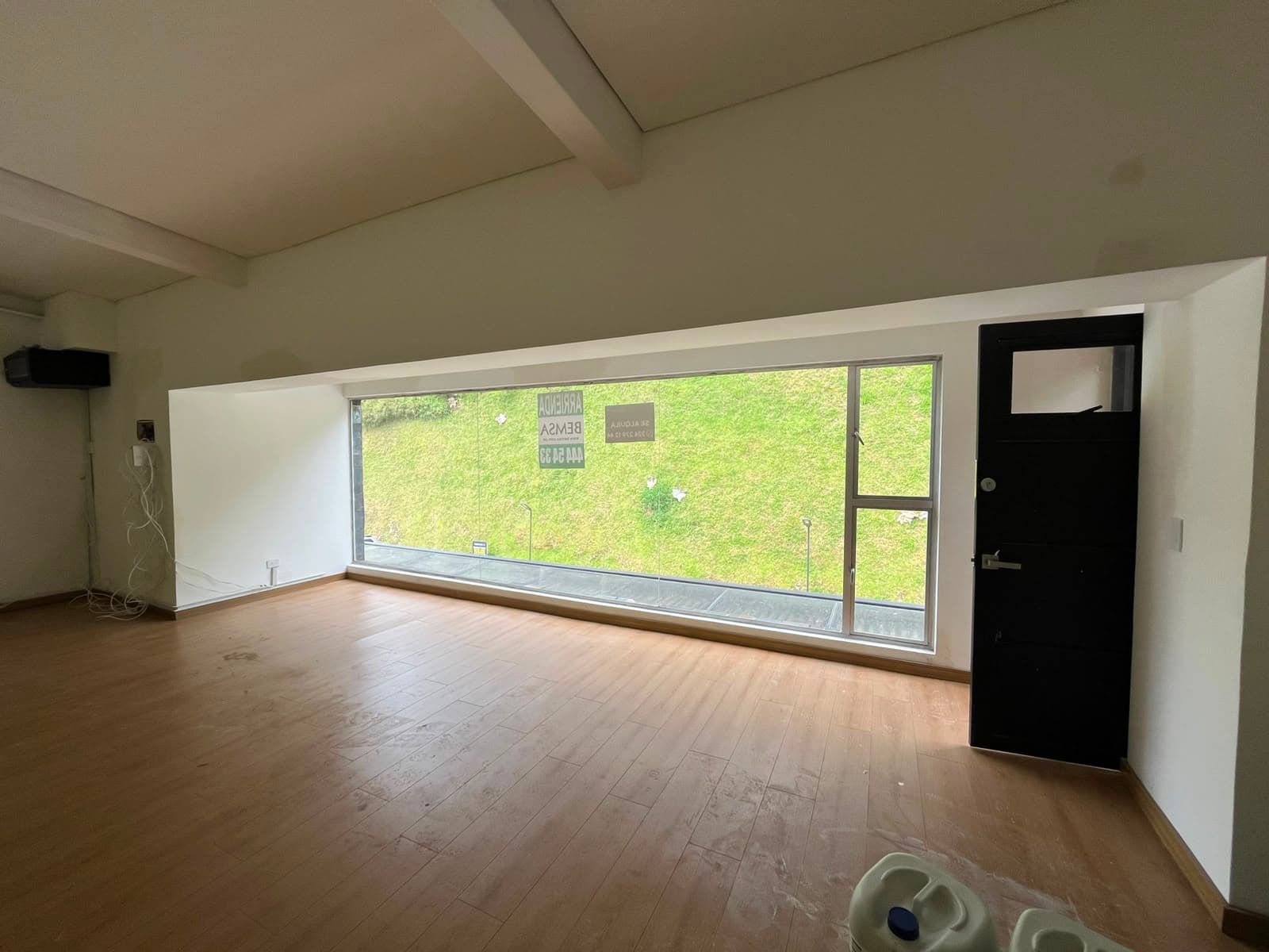 Oficina en arriendo en Retiro — foto 4 de 8