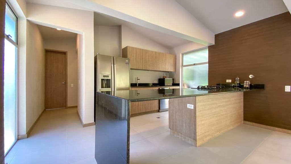 Finca en arriendo en Retiro — foto 1 de 12
