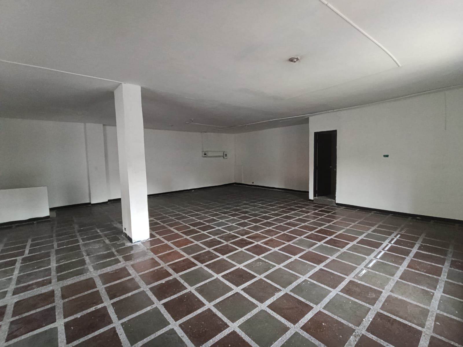 Local en arriendo en San Diego, El Poblado, Medellín — foto 5 de 12