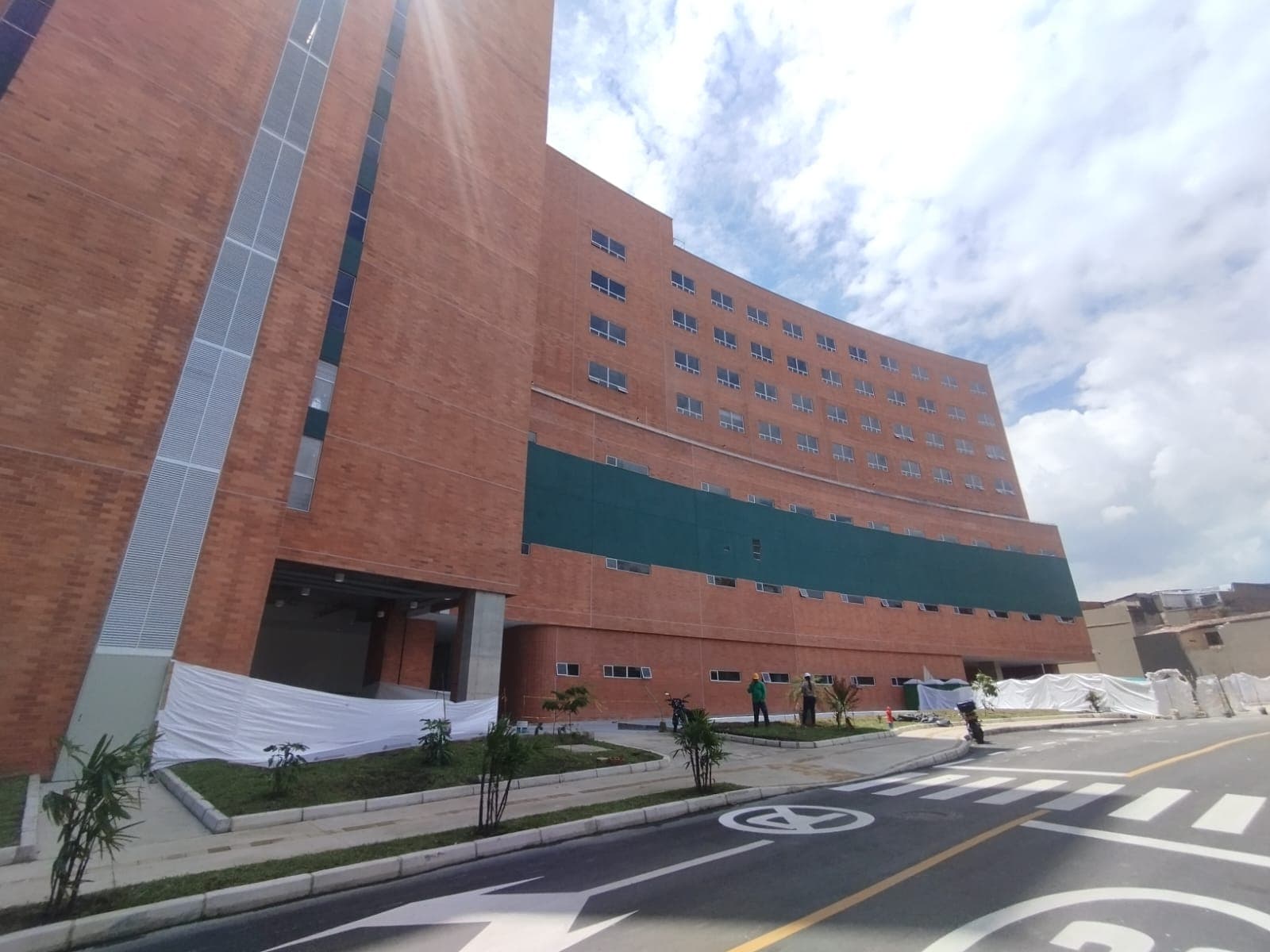 Local en arriendo en Laureles, Medellín — foto 1 de 9